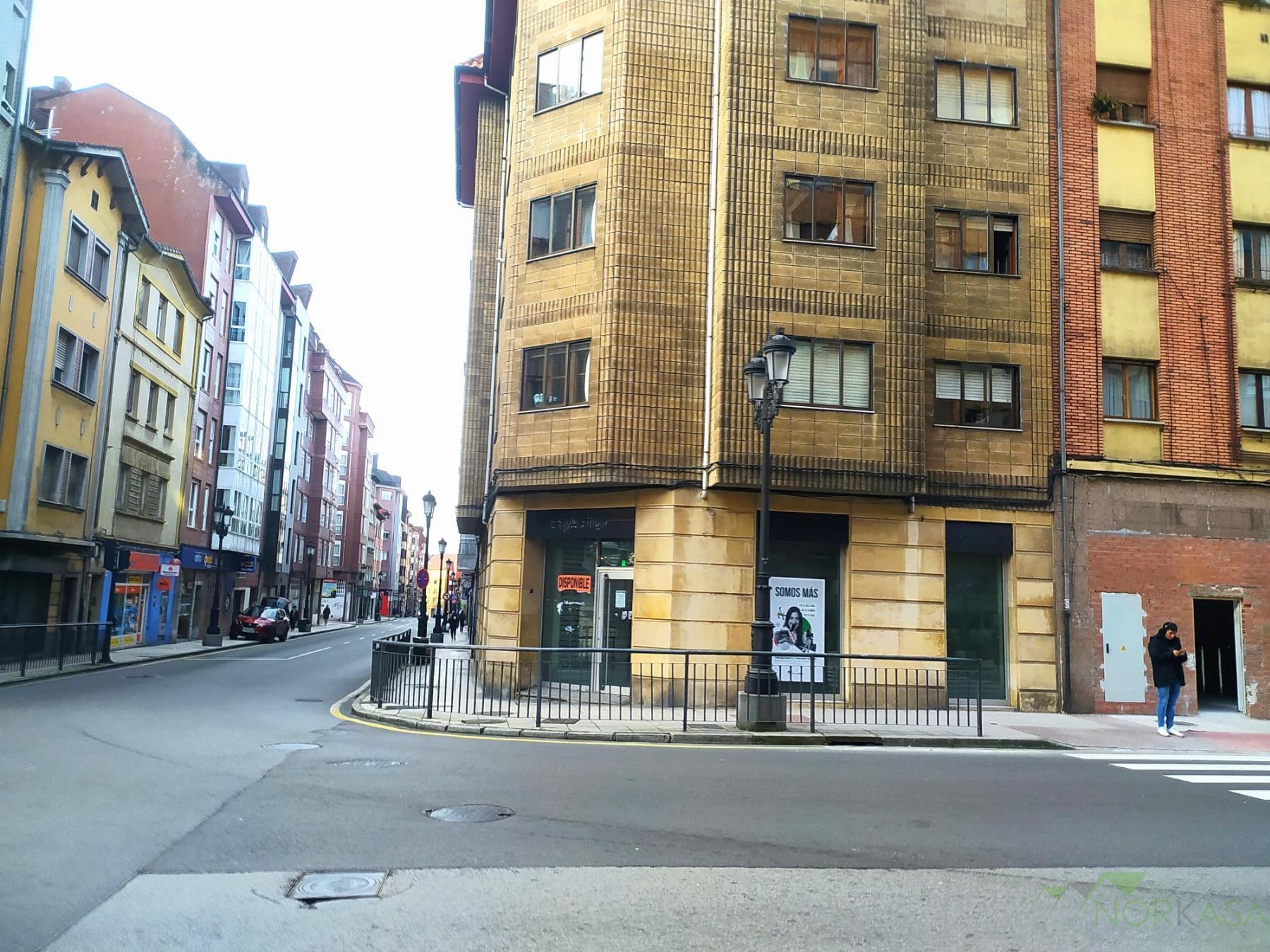 Venta de local comercial en Oviedo