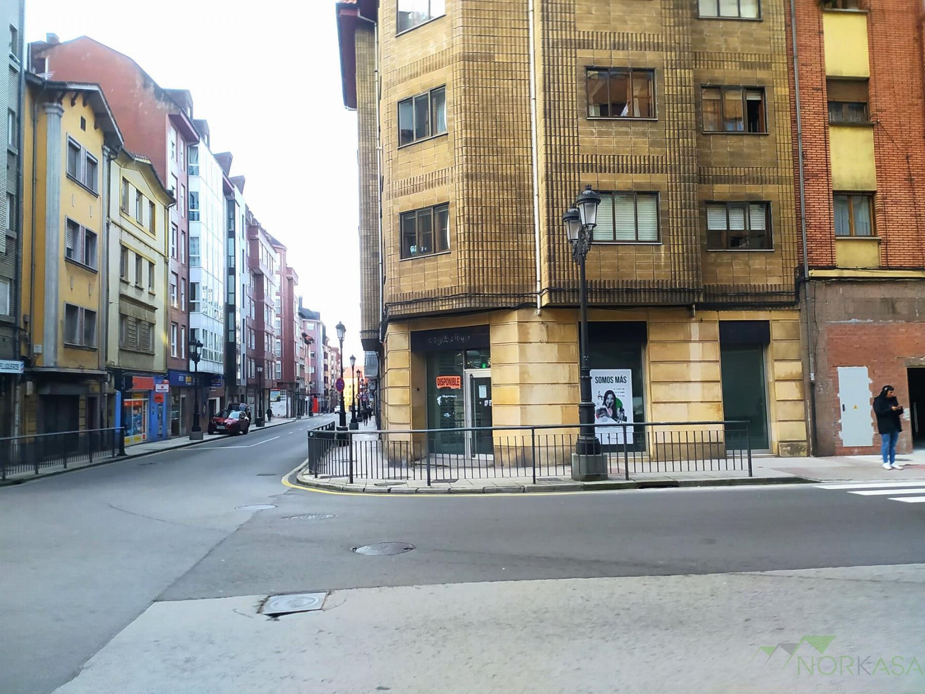 Venta de local comercial en Oviedo