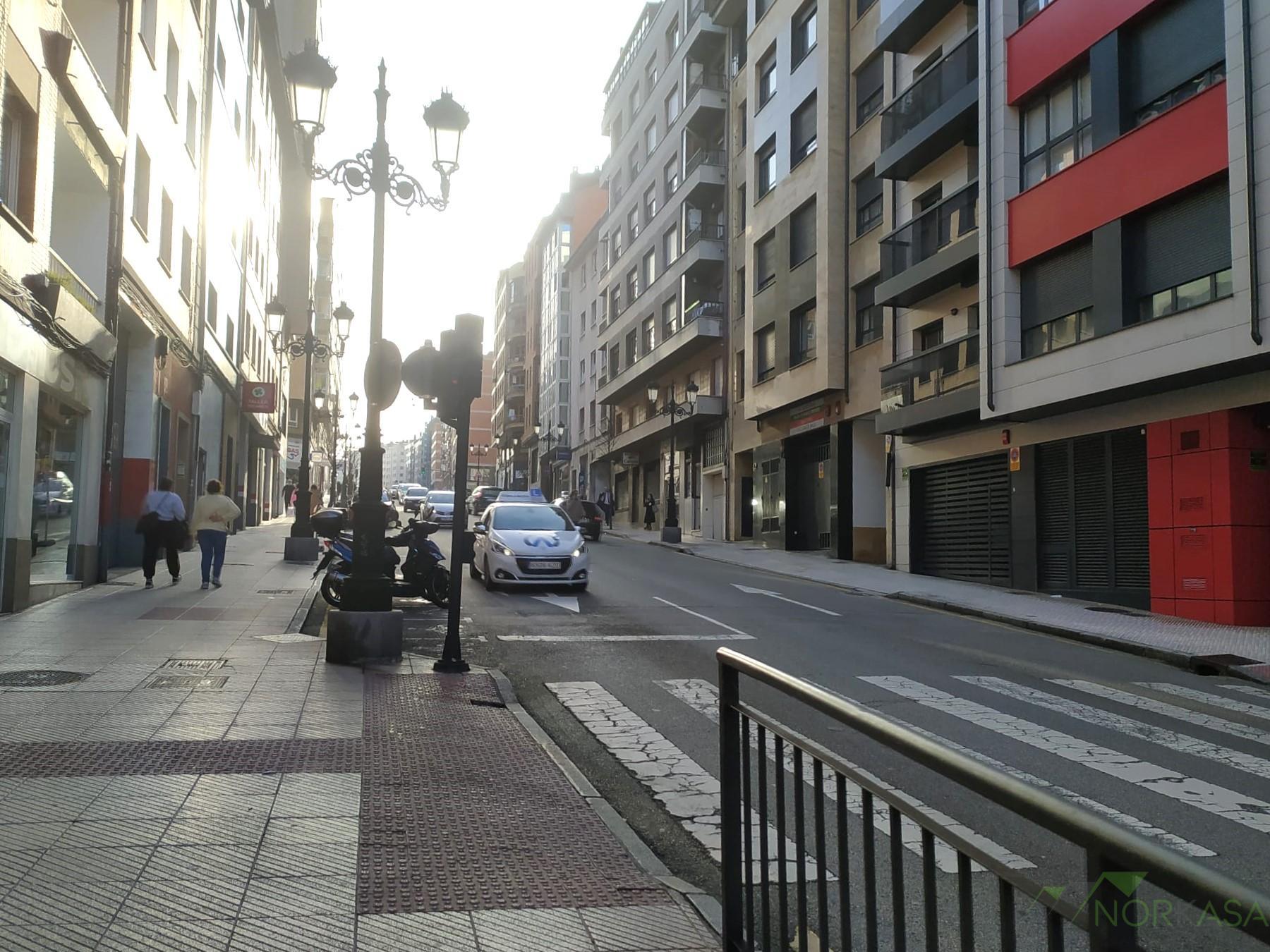 Venta de local comercial en Oviedo