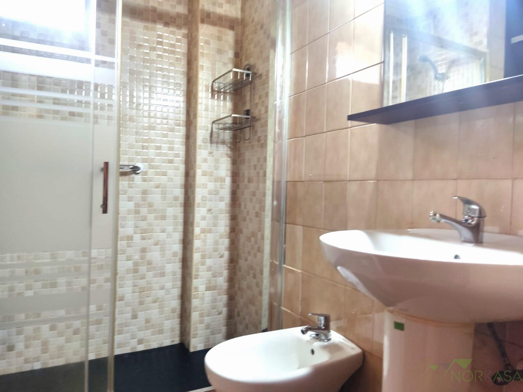 For sale of flat in Oviedo