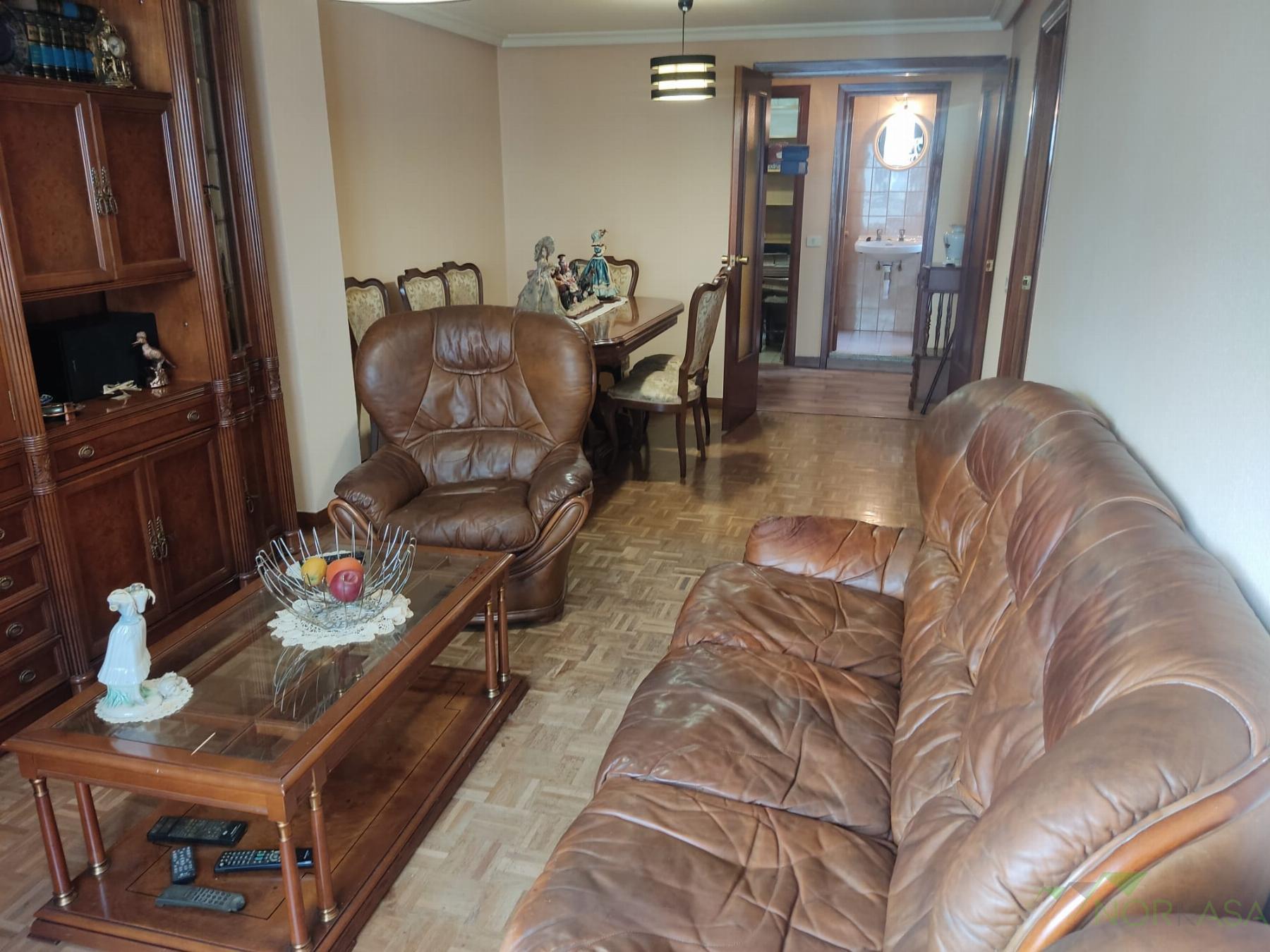 For sale of flat in Oviedo