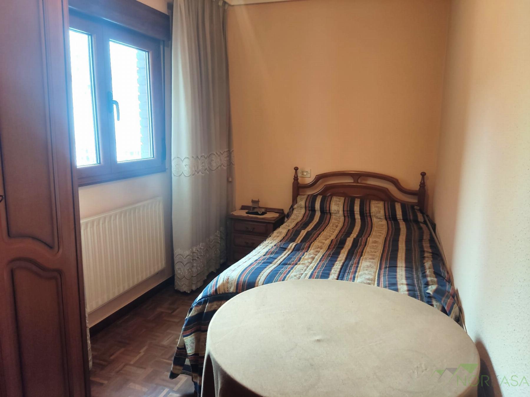 For sale of flat in Oviedo