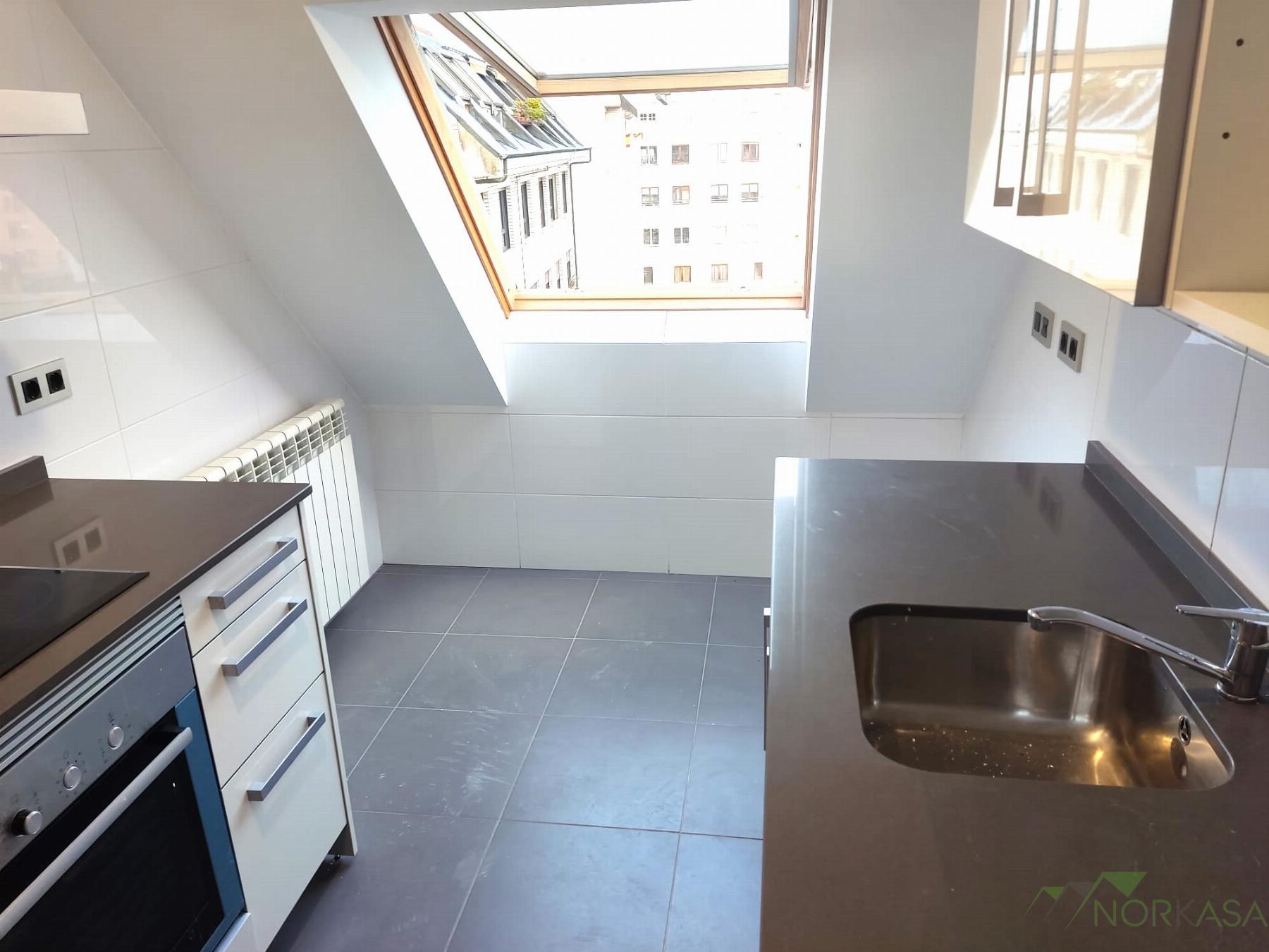 For sale of apartment in Oviedo
