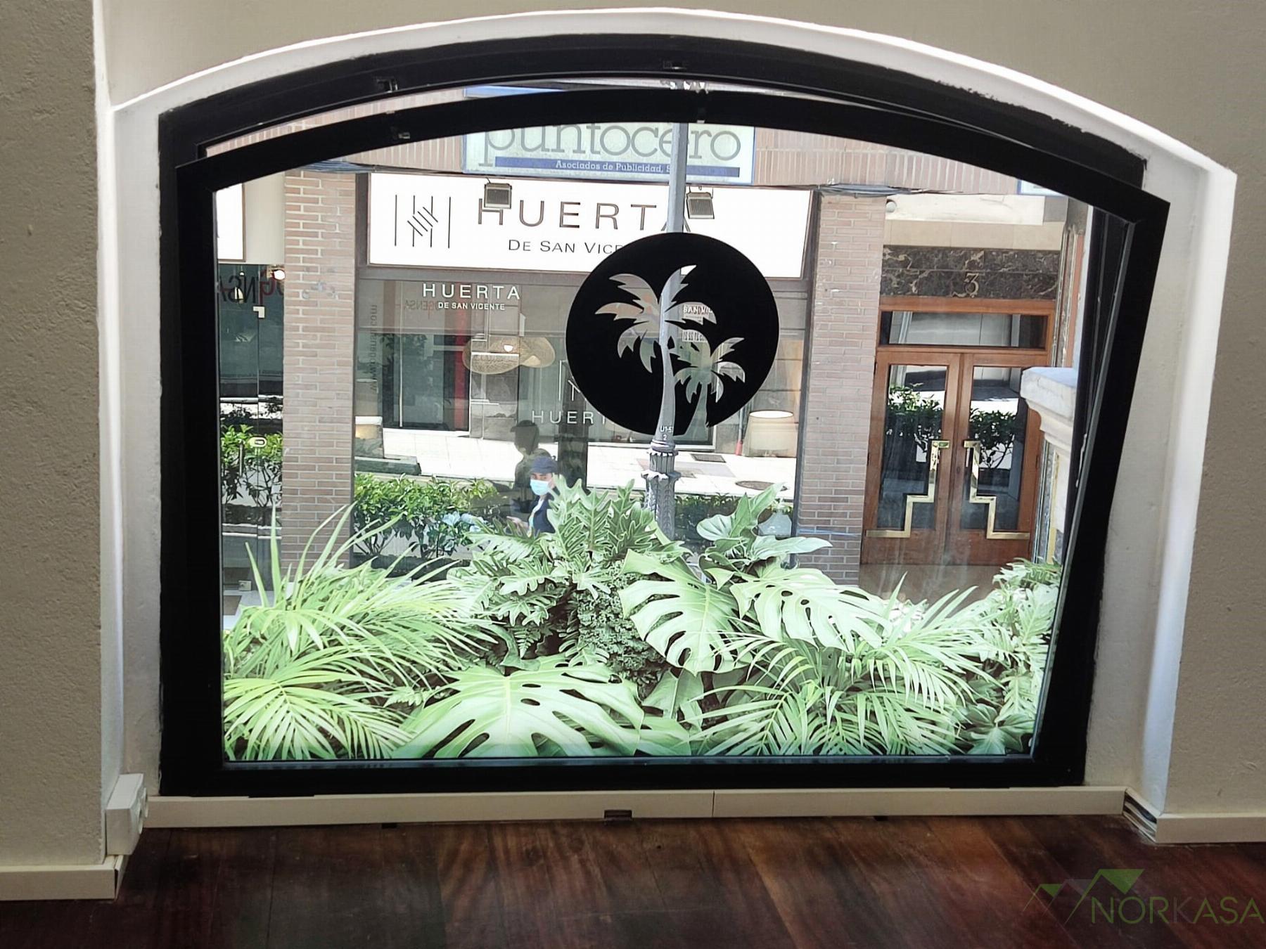 For rent of commercial in Oviedo