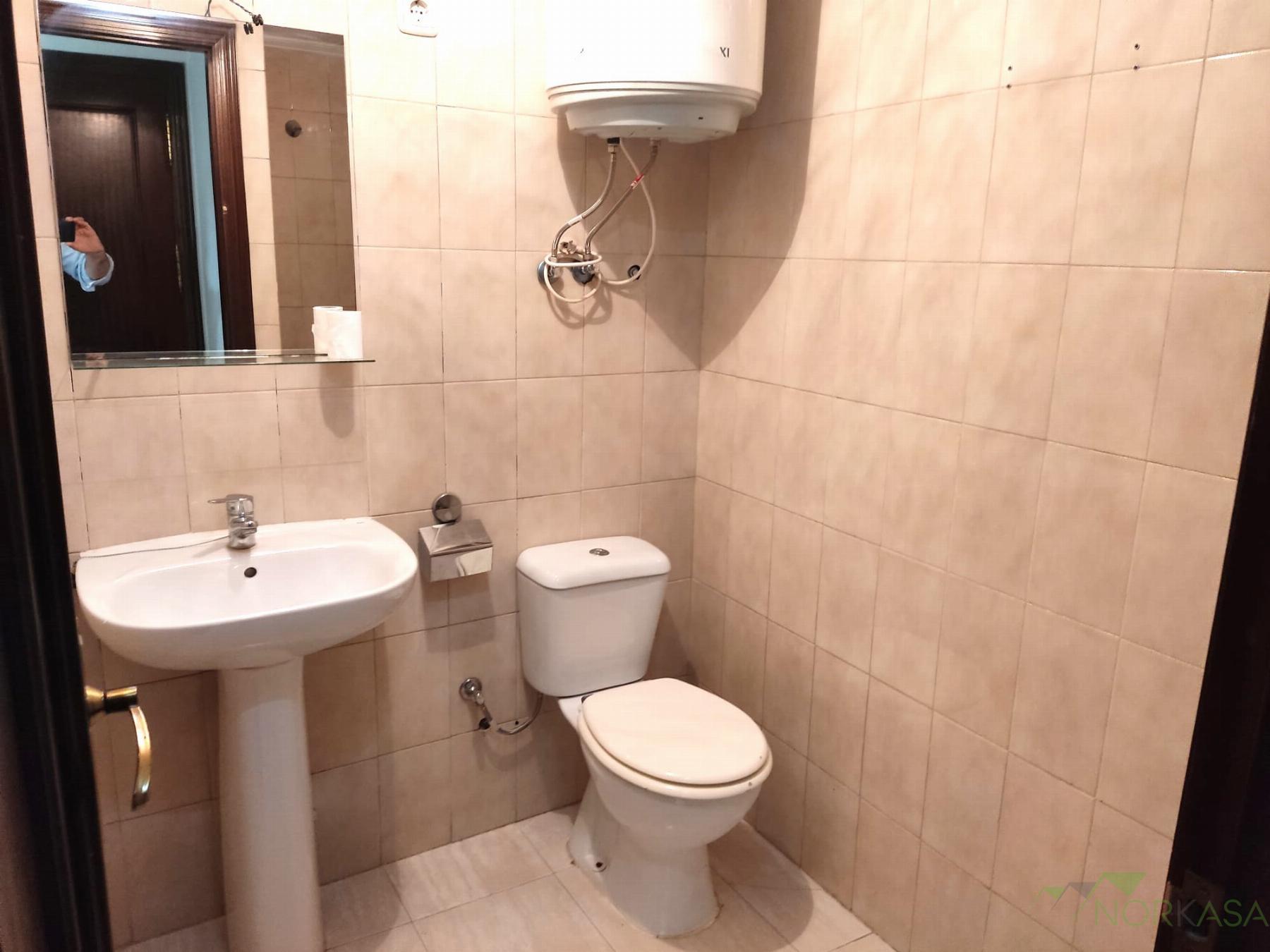 For rent of commercial in Oviedo
