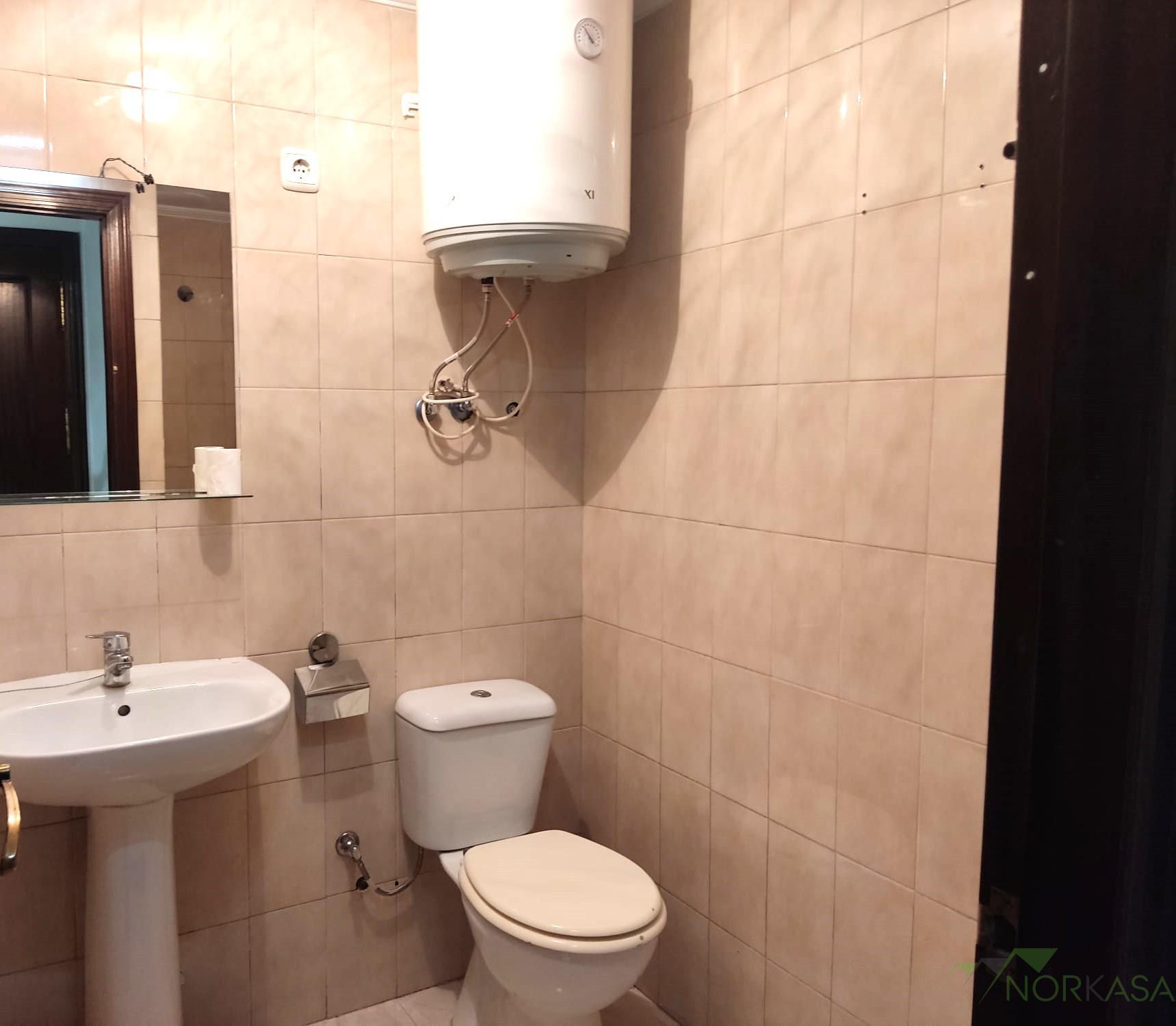 For rent of commercial in Oviedo