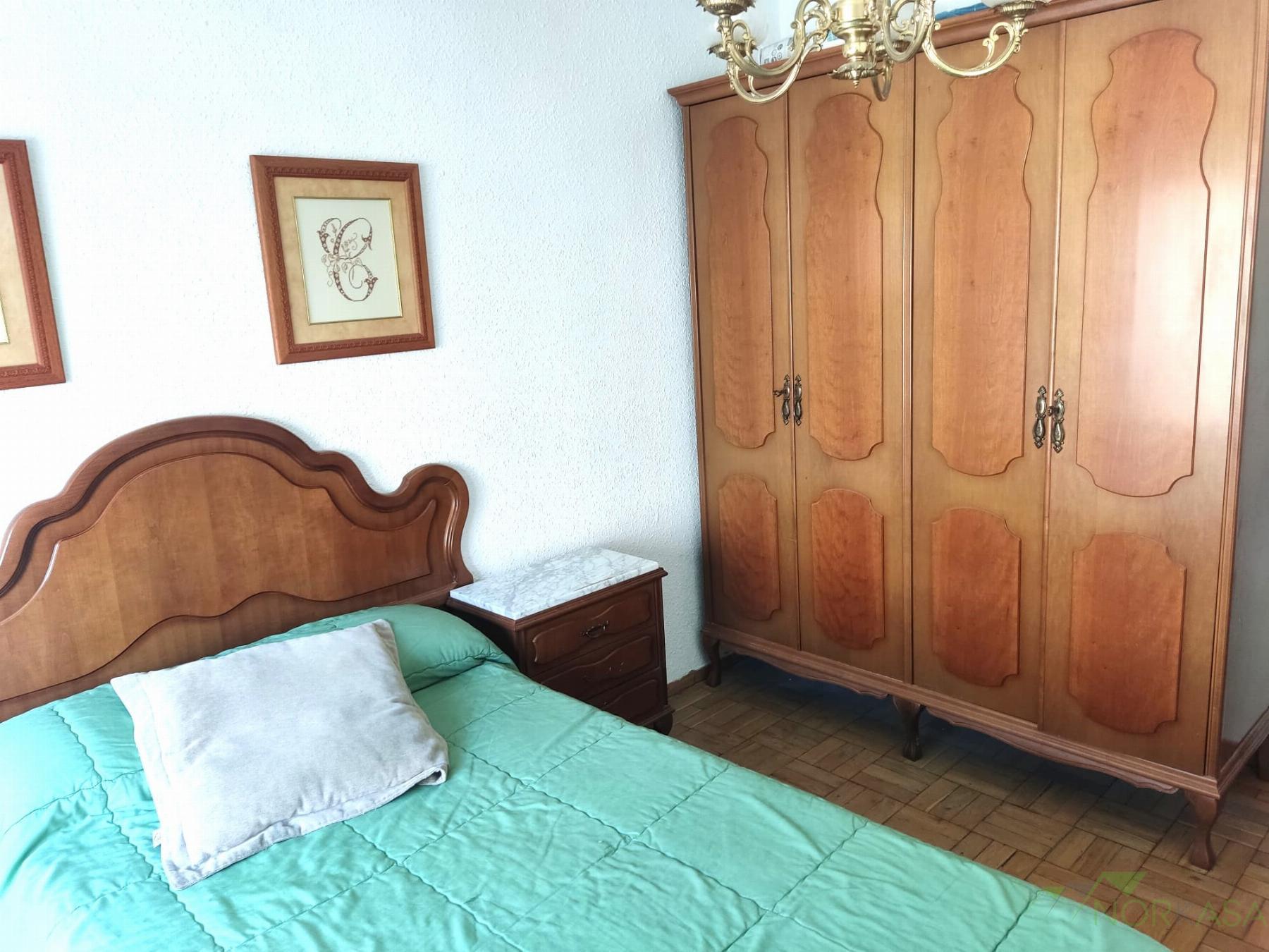 For sale of flat in Oviedo