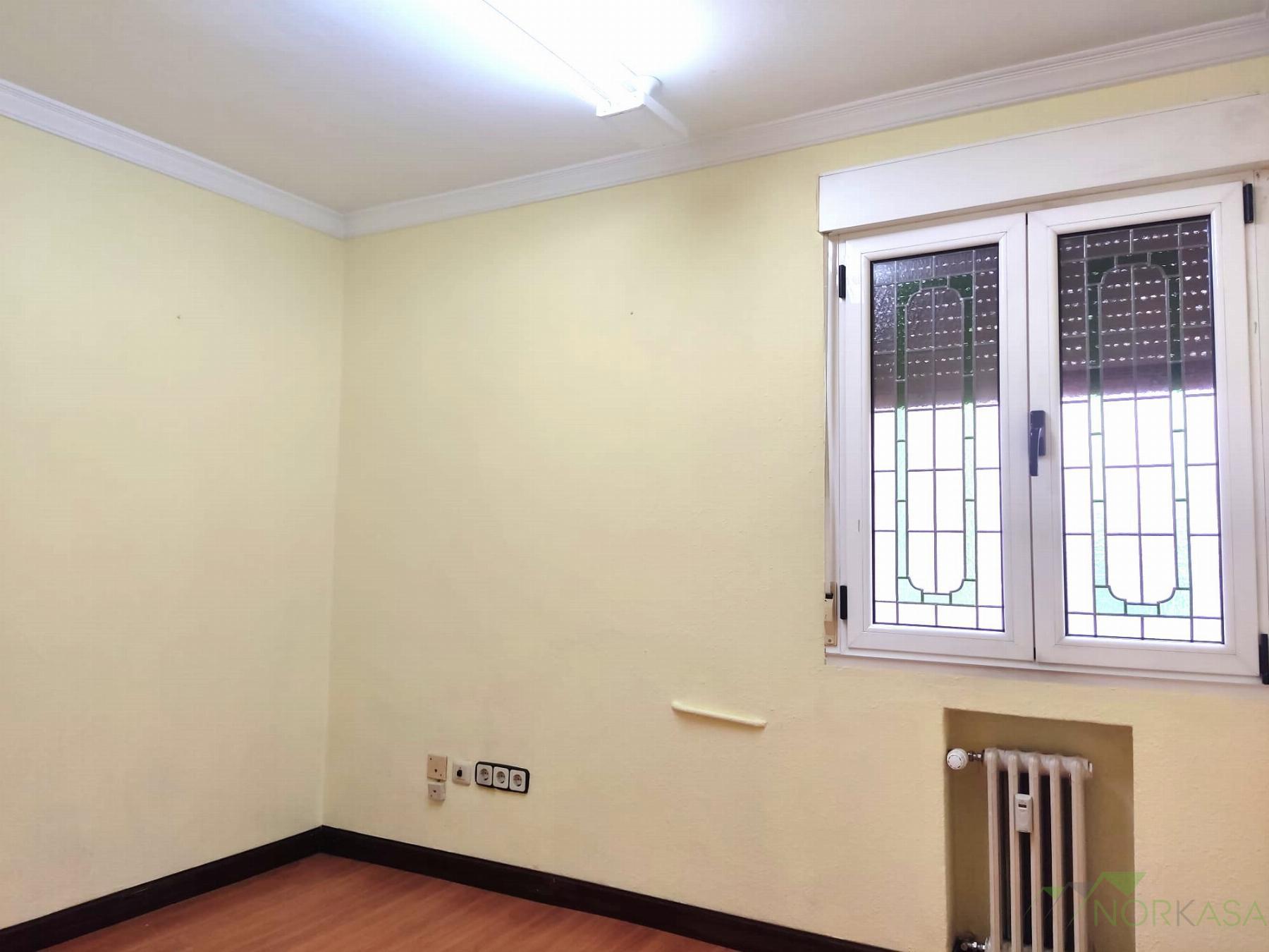 For sale of flat in Oviedo