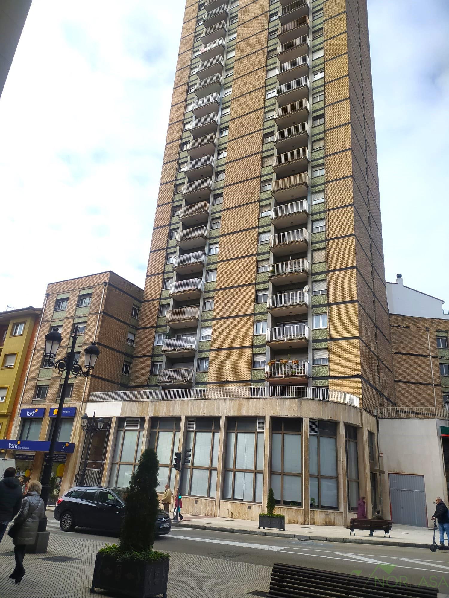Venta de piso en Oviedo