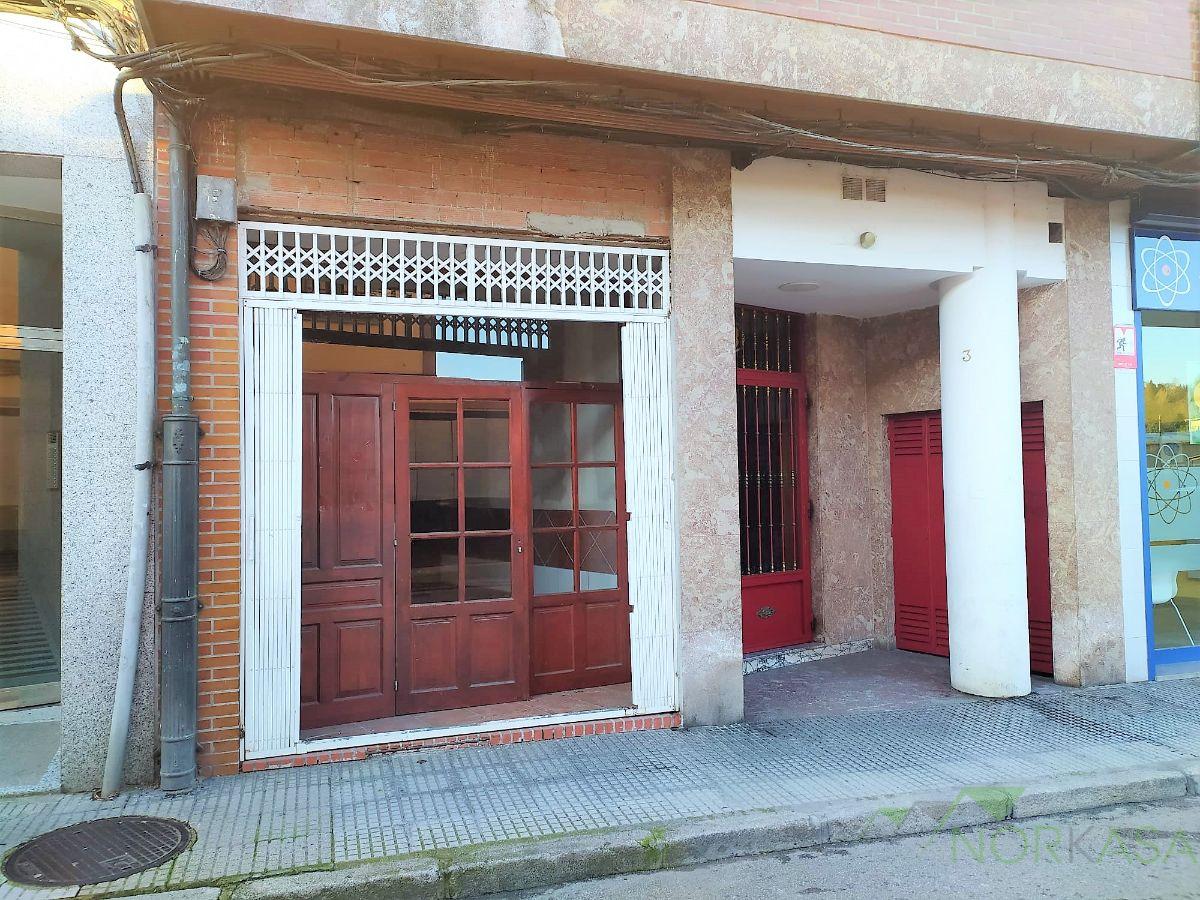 For rent of commercial in Oviedo