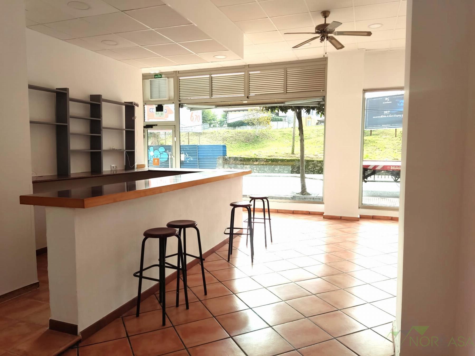 For sale of commercial in Oviedo