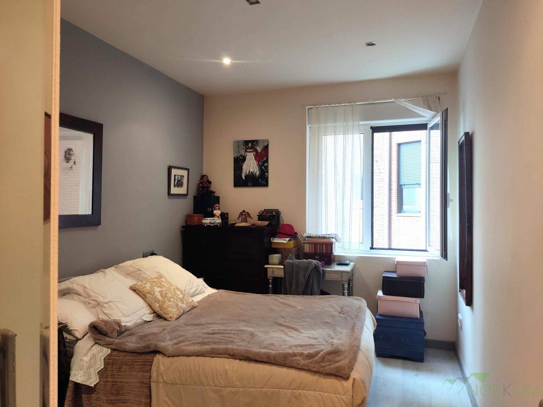 For sale of flat in Oviedo