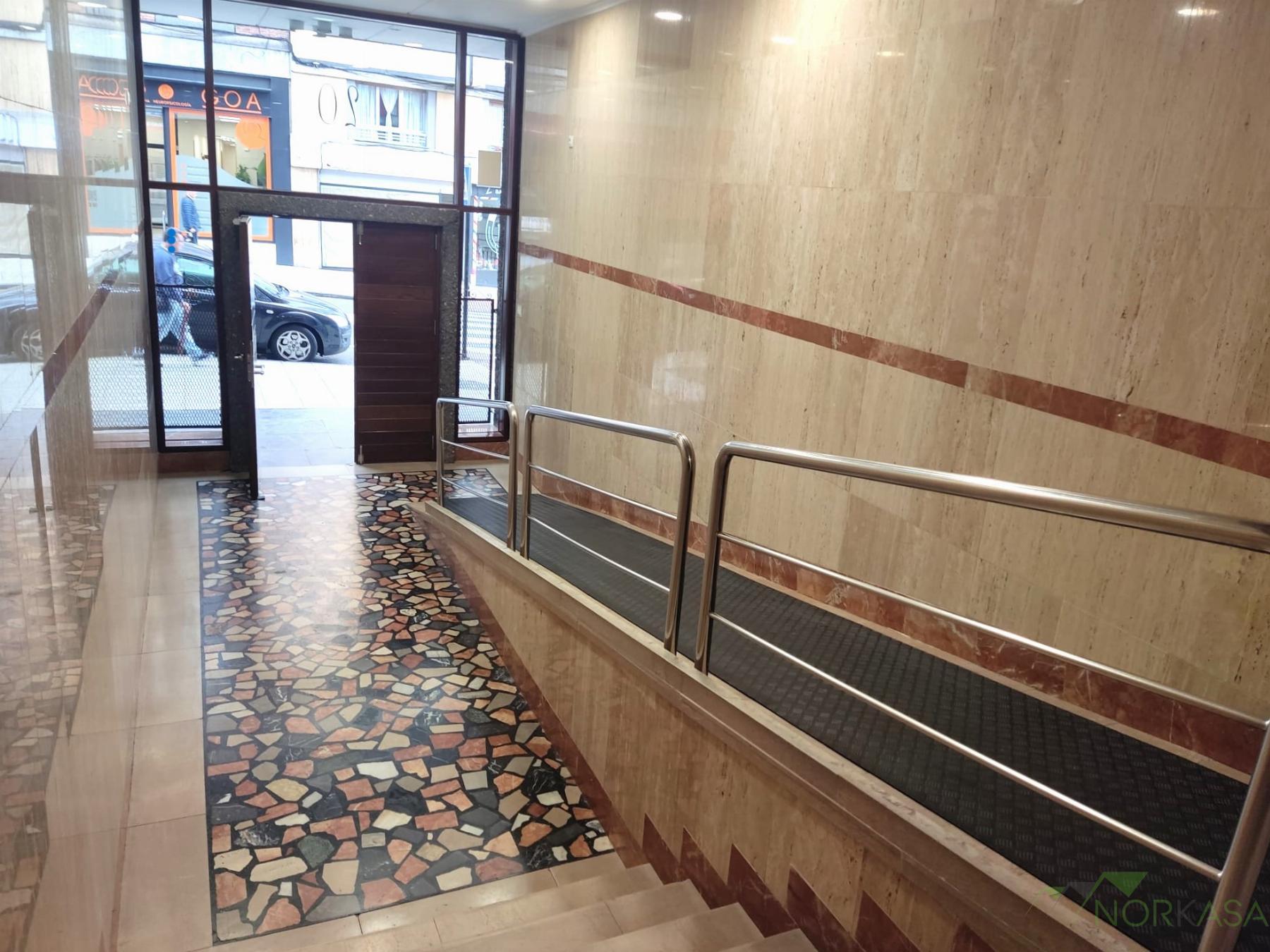 For sale of flat in Oviedo