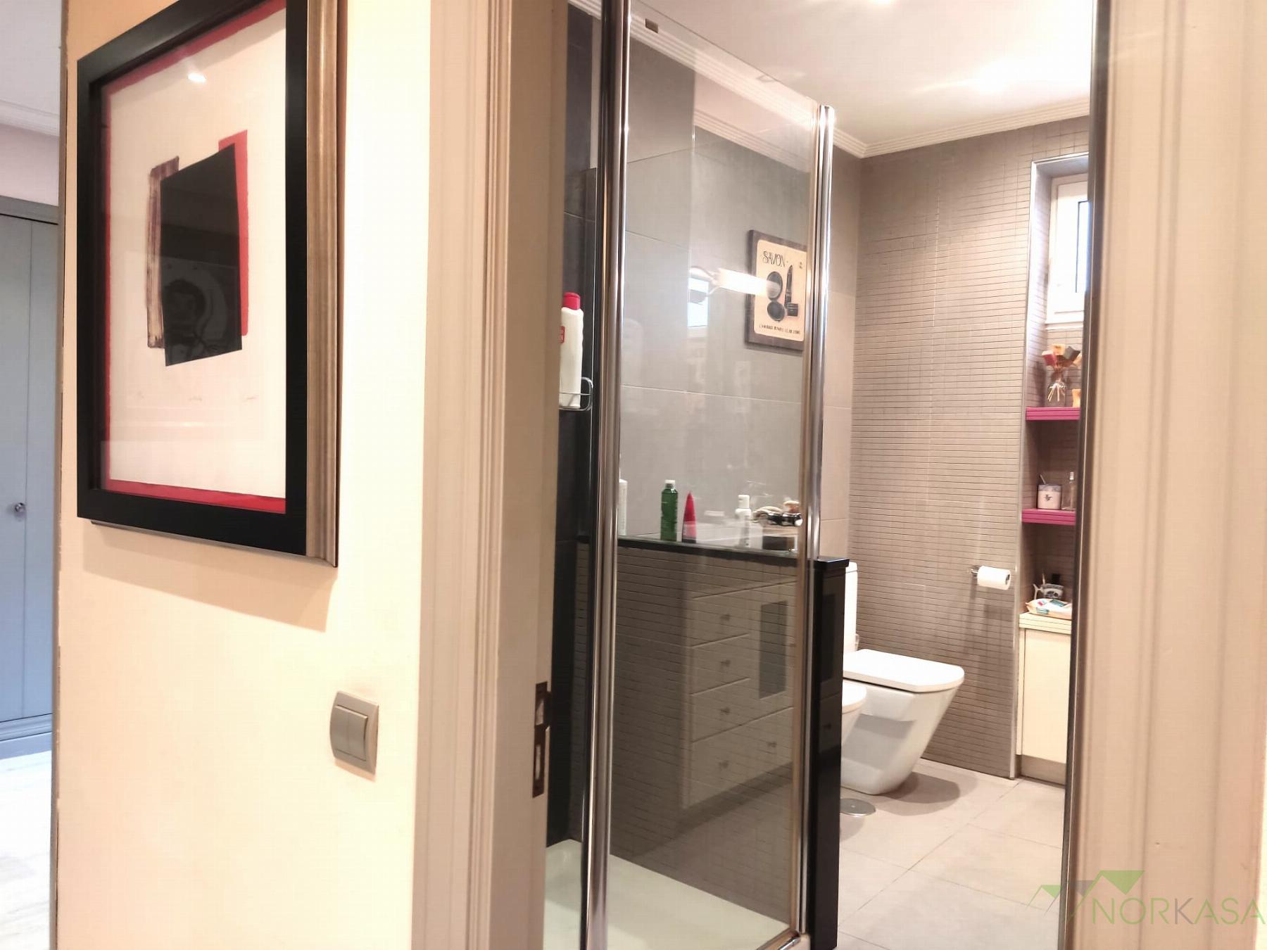 For sale of flat in Oviedo