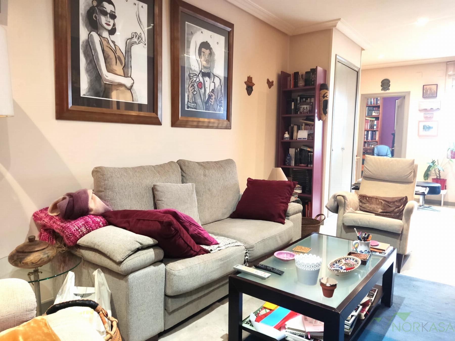 For sale of flat in Oviedo