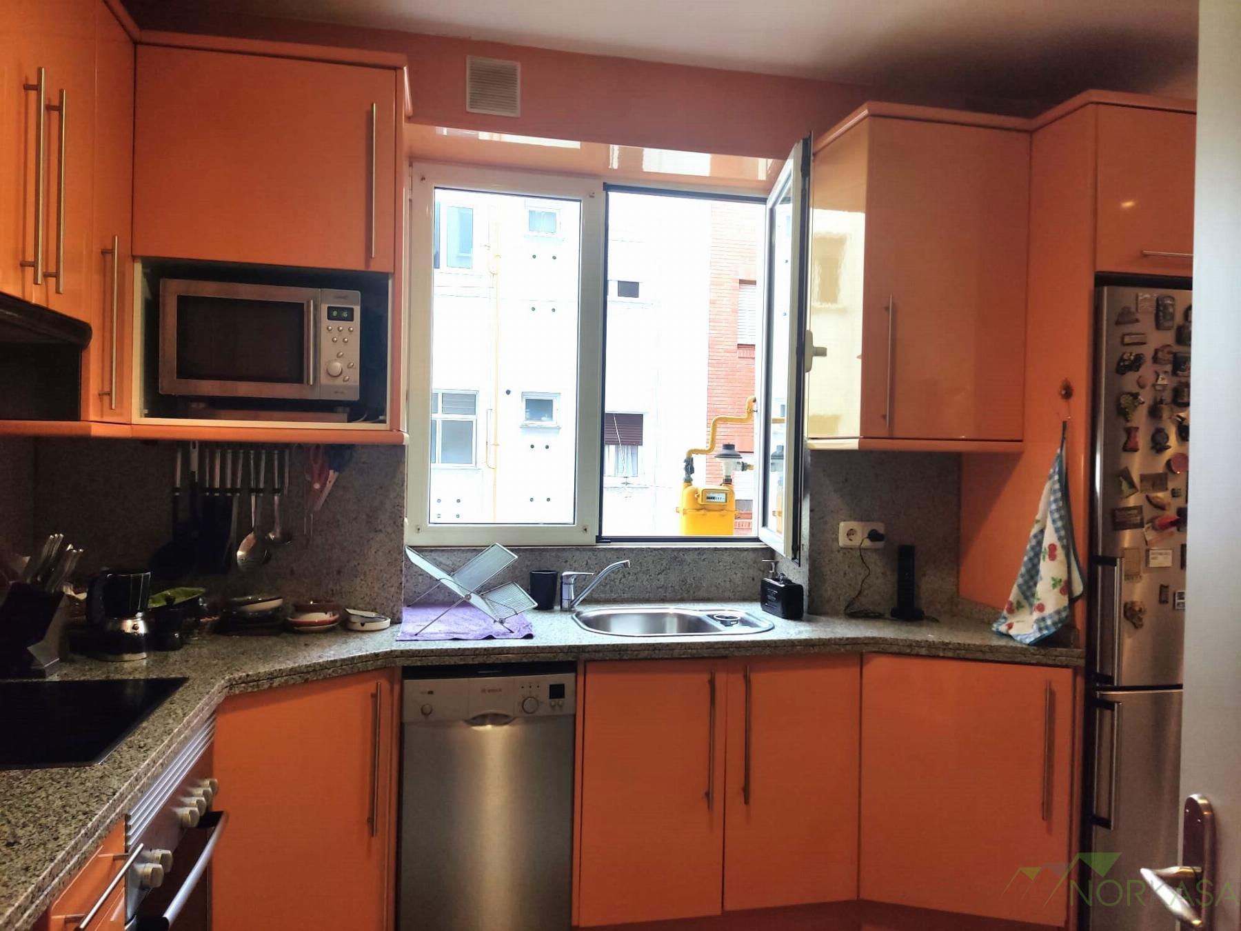 For sale of flat in Oviedo