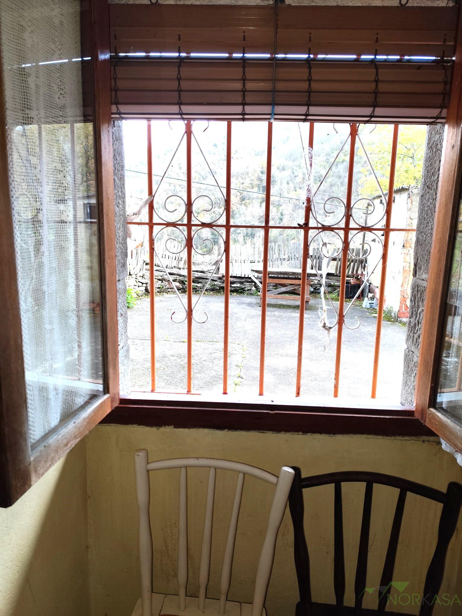 Venta de casa en Quirós