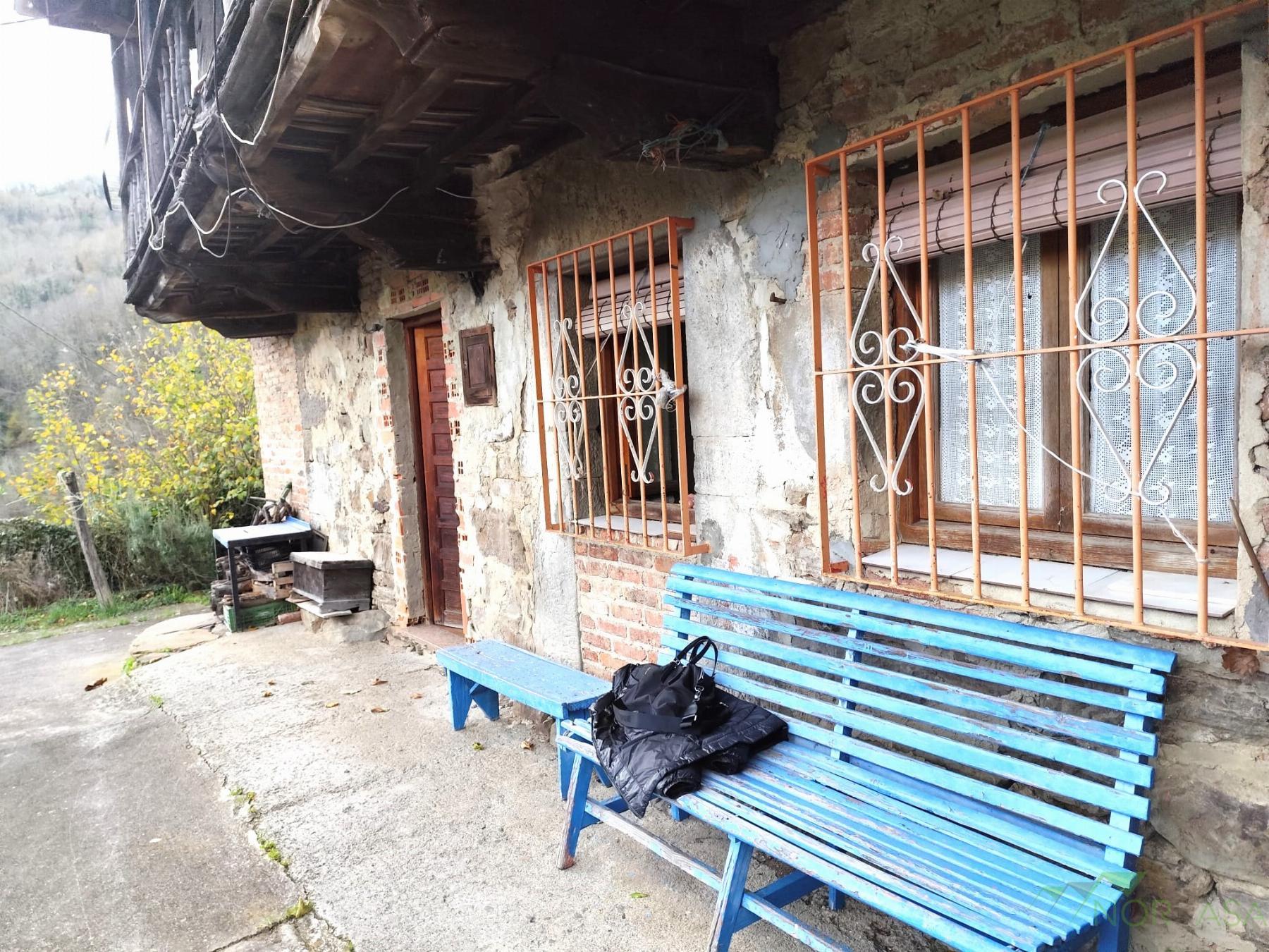 Venta de casa en Quirós
