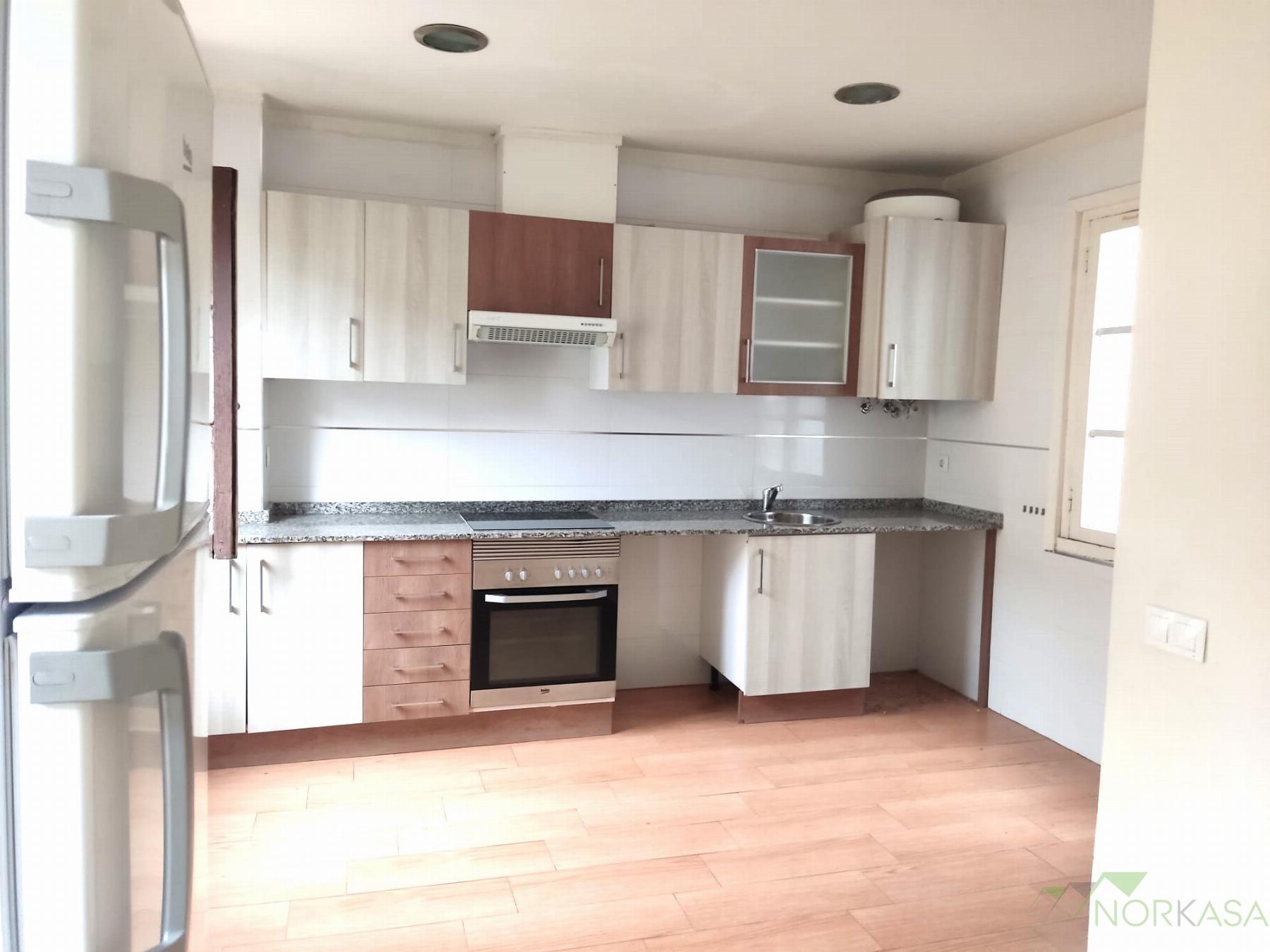 For rent of flat in Oviedo