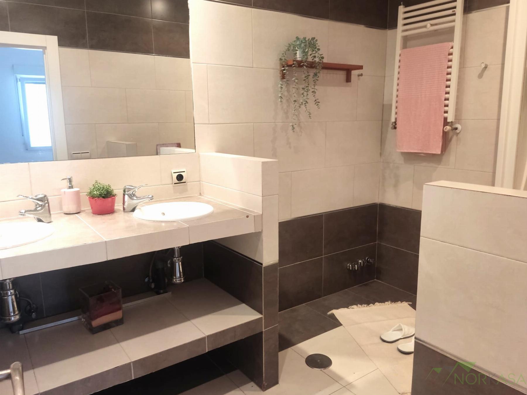 For sale of flat in Oviedo