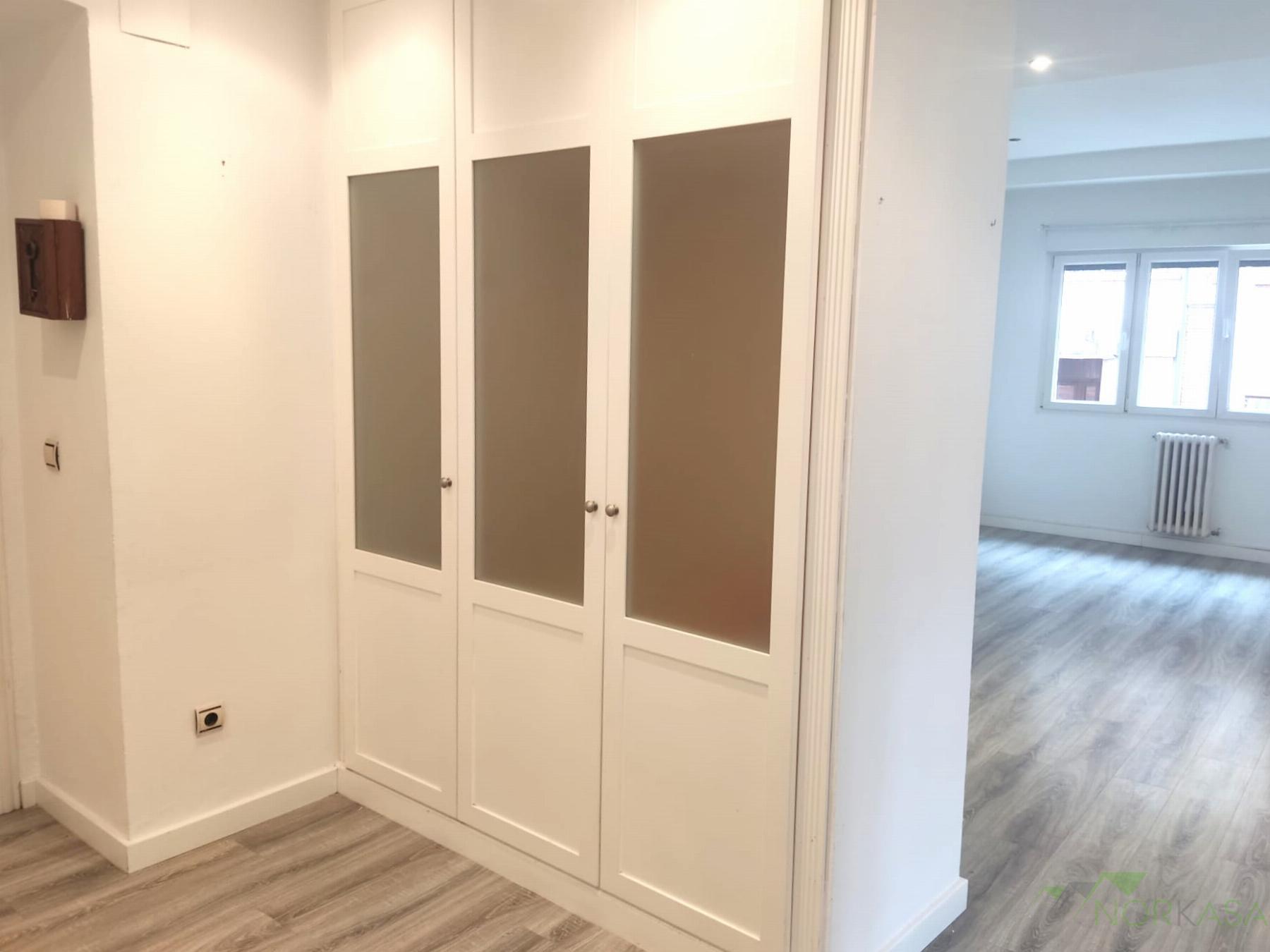 For sale of flat in Oviedo