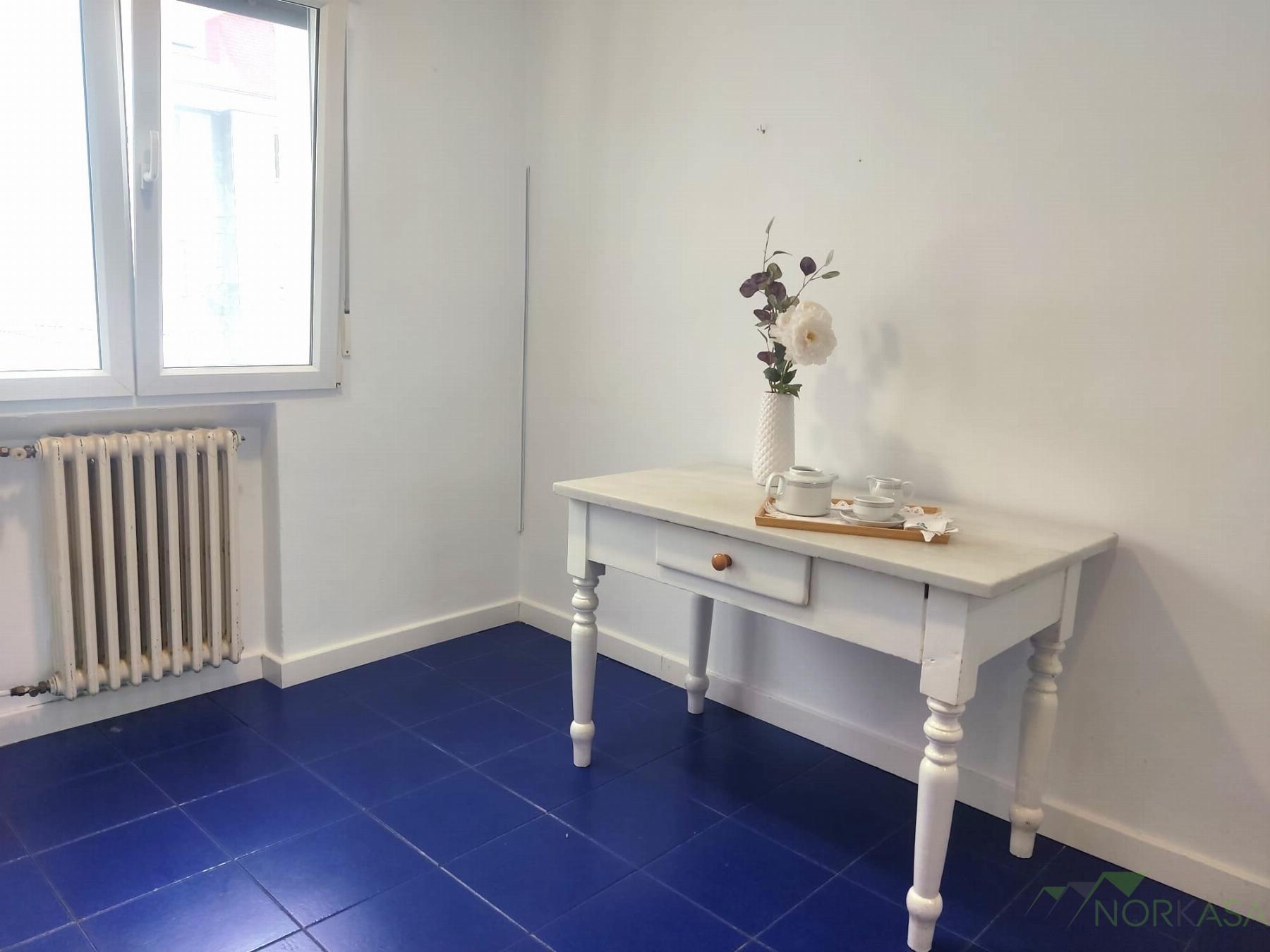 For sale of flat in Oviedo