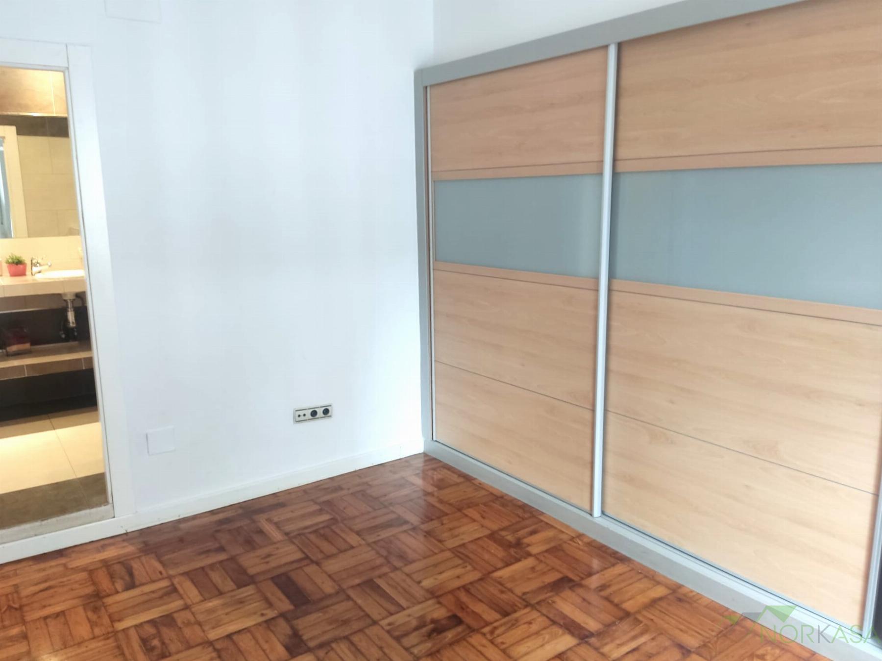 For sale of flat in Oviedo