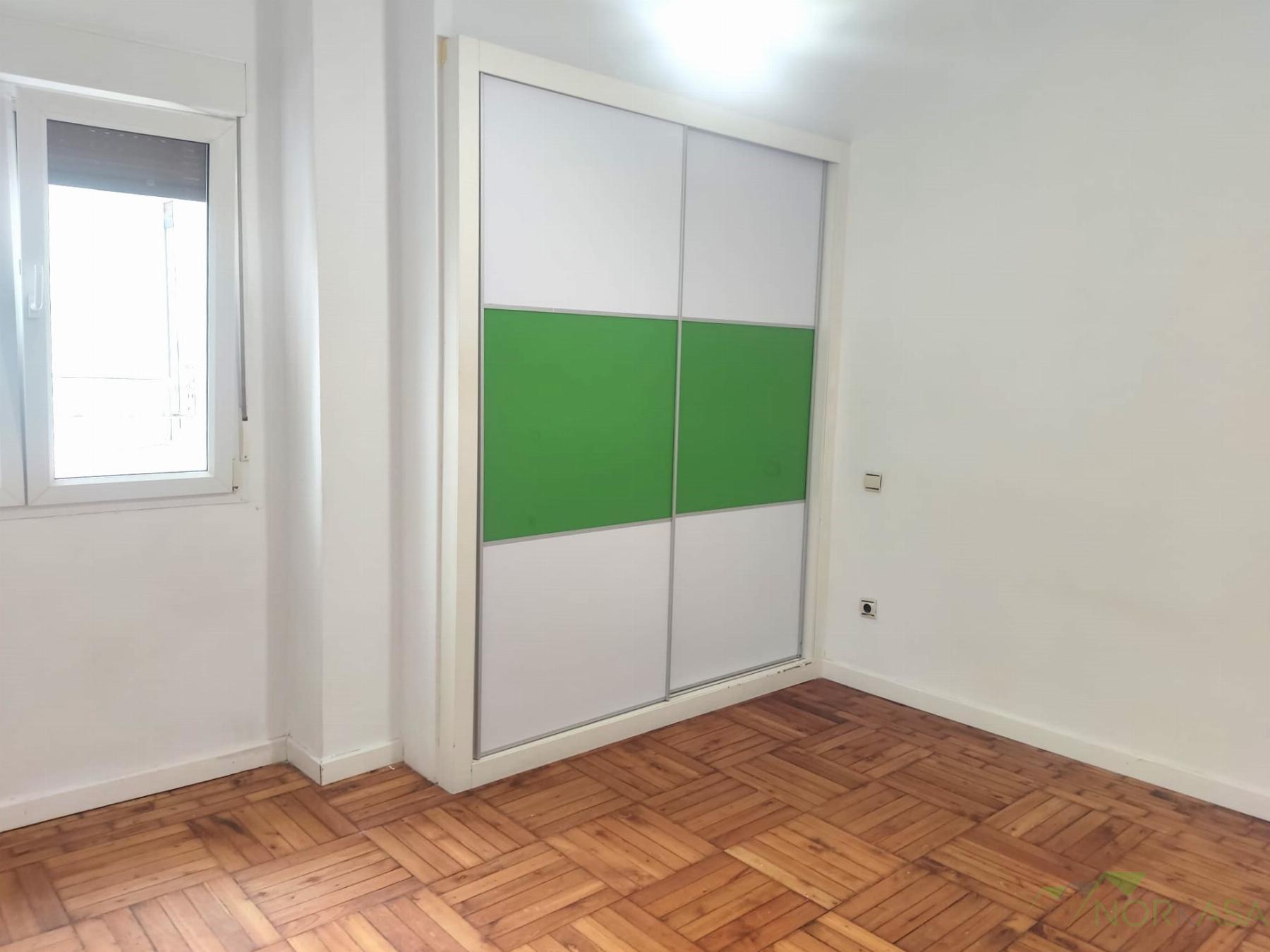 For sale of flat in Oviedo