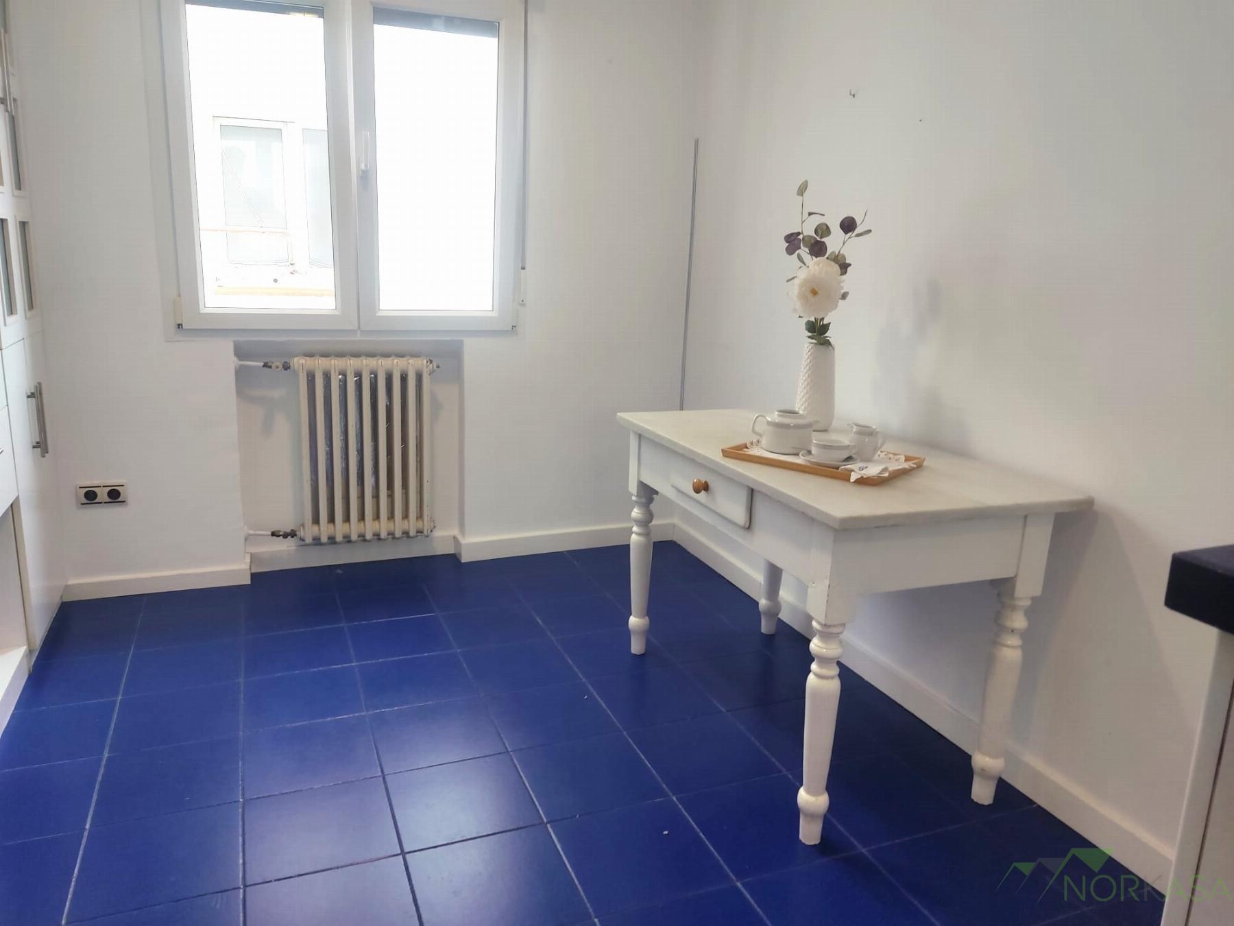 For sale of flat in Oviedo