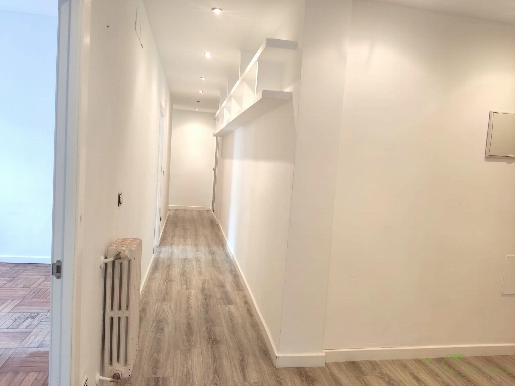 For sale of flat in Oviedo