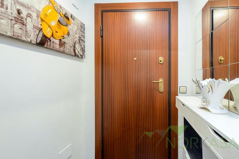 For sale of apartment in Oviedo