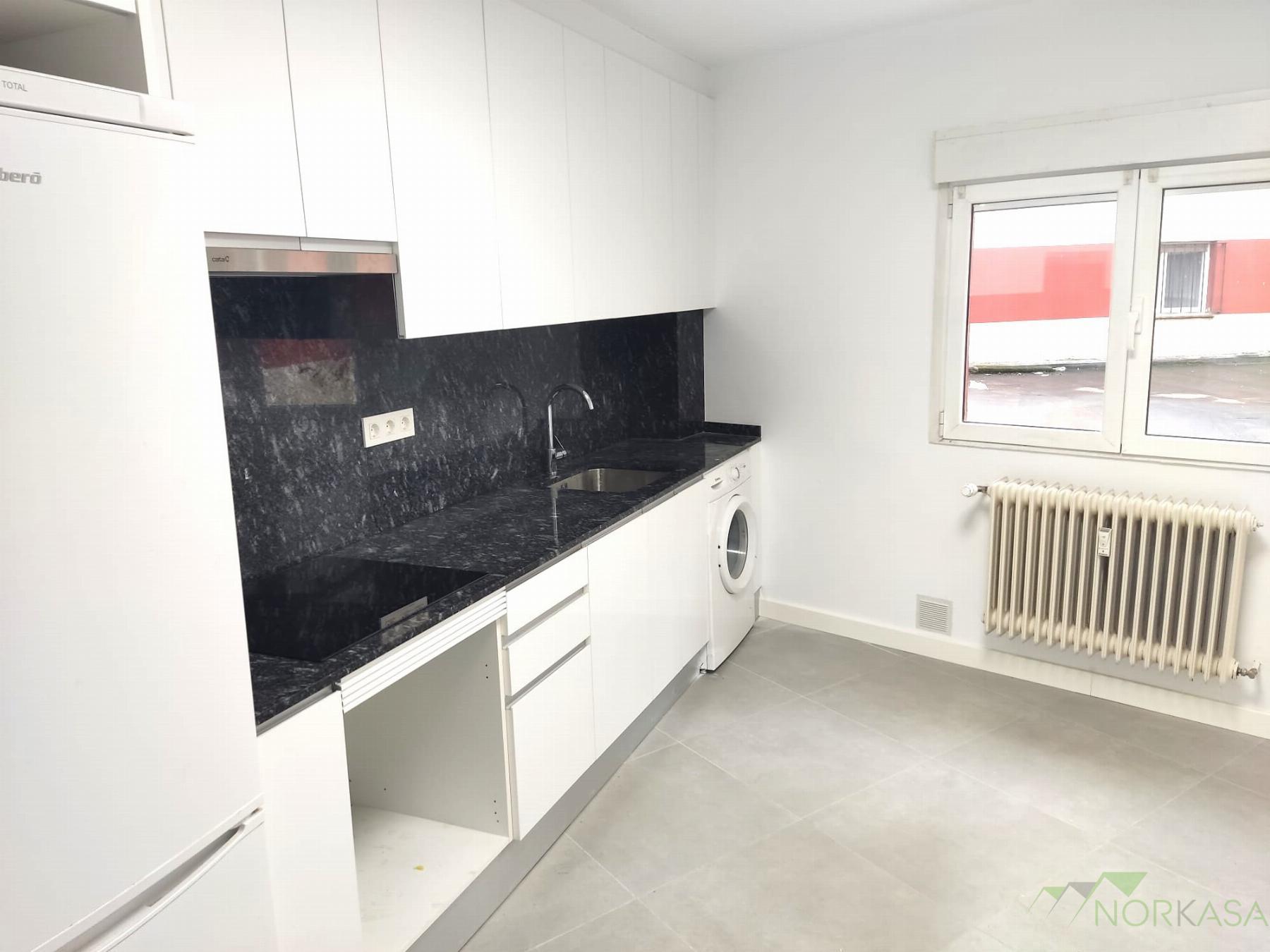 For sale of flat in Oviedo