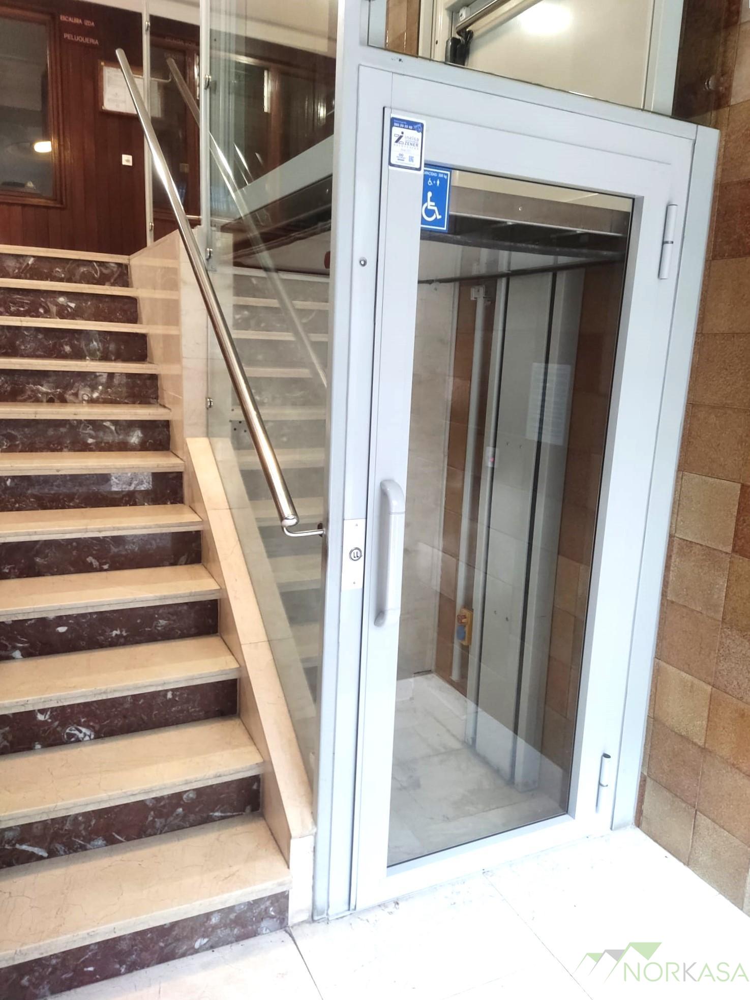 For sale of flat in Oviedo