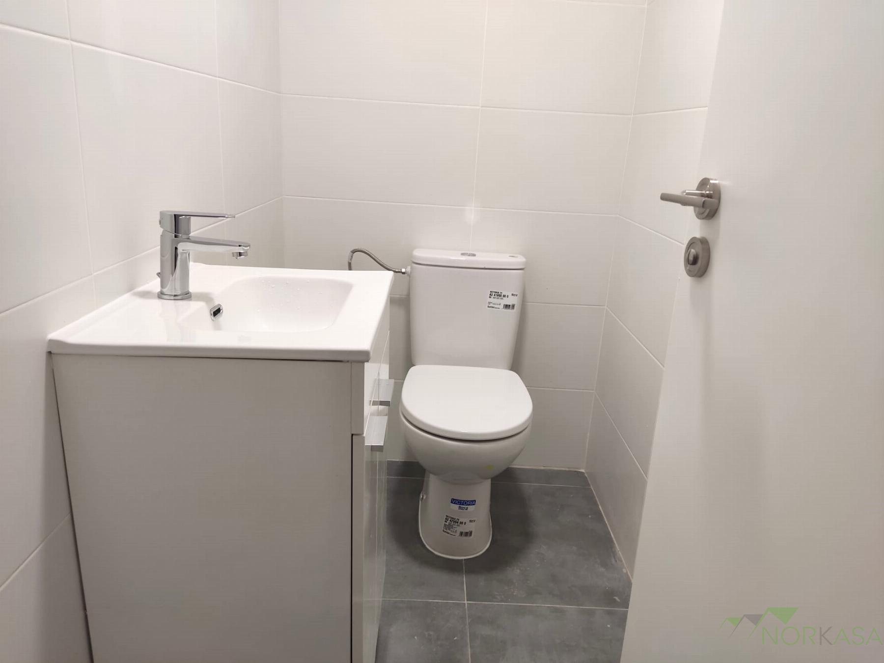 For sale of flat in Oviedo