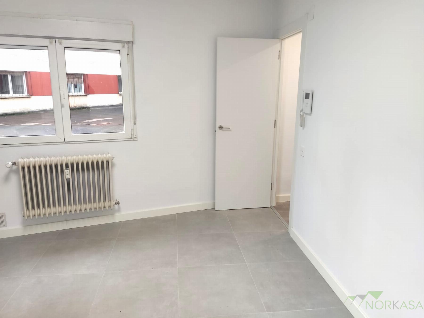 For sale of flat in Oviedo