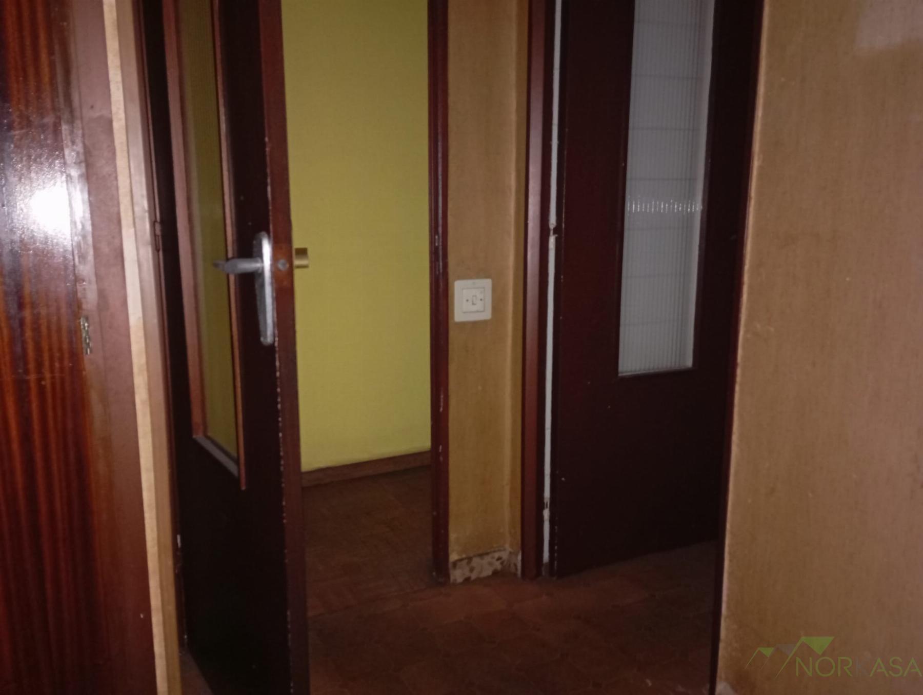 For sale of flat in Langreo