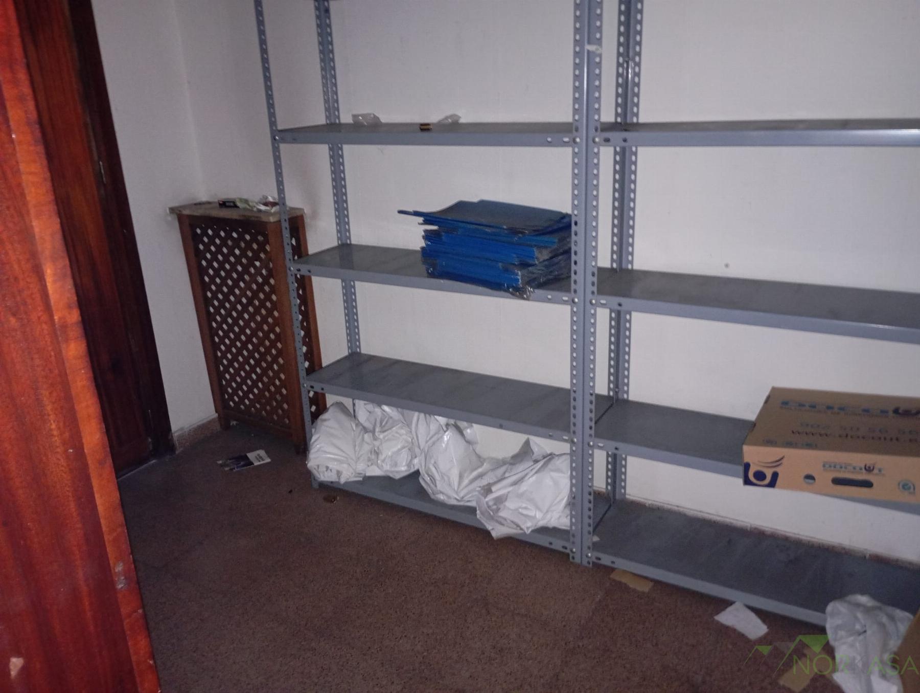For sale of flat in Langreo