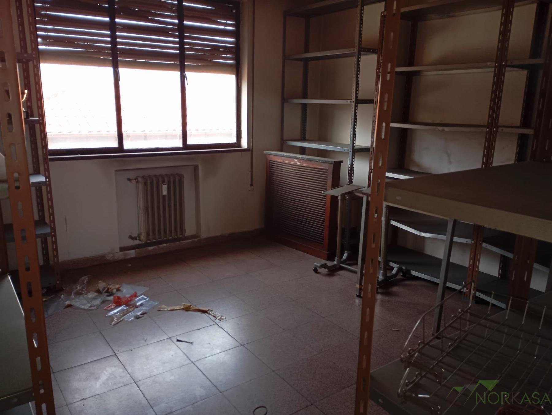 For sale of flat in Langreo