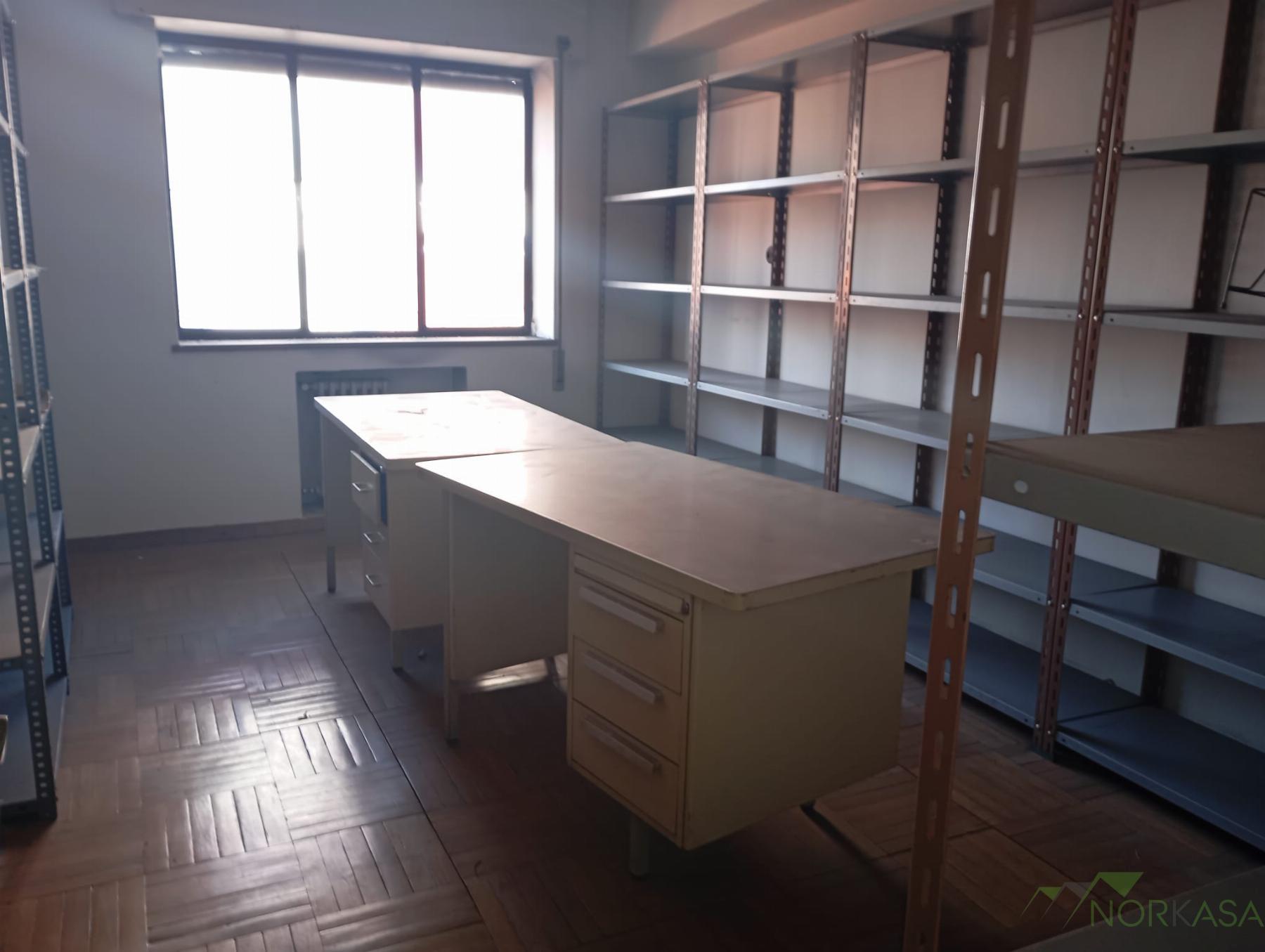 For sale of flat in Langreo