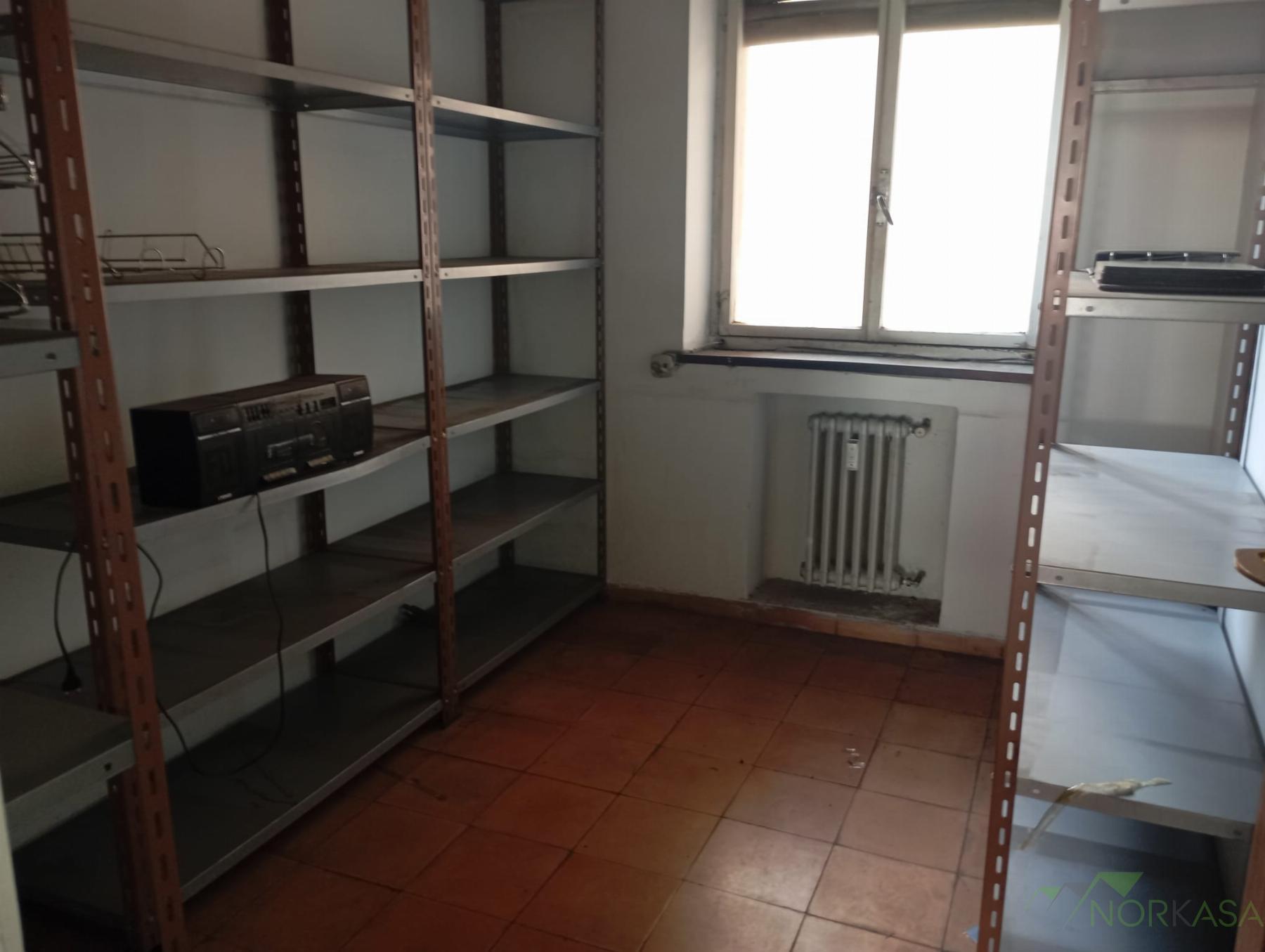 For sale of flat in Langreo