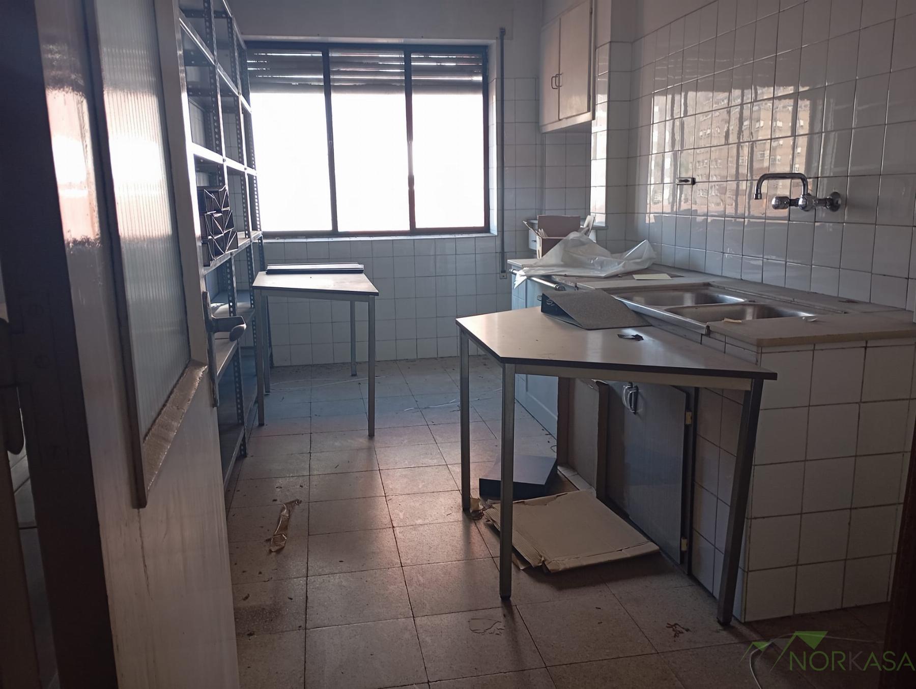 For sale of flat in Langreo