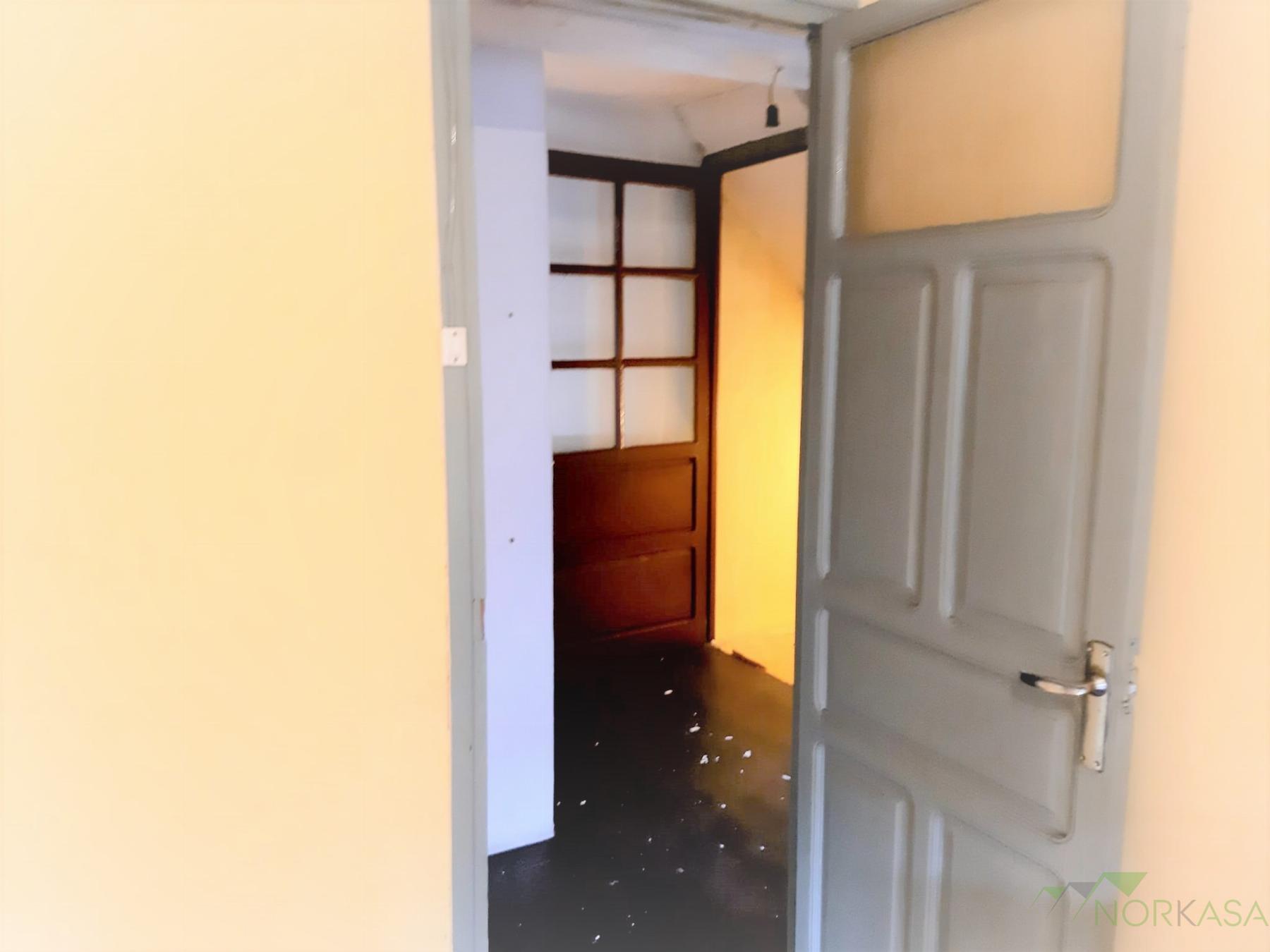 For sale of house in Quirós