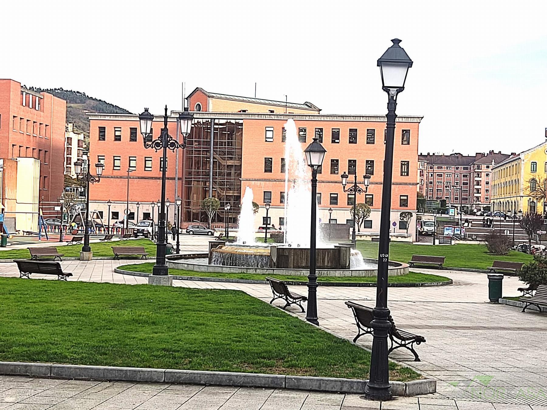 For sale of garage in Oviedo