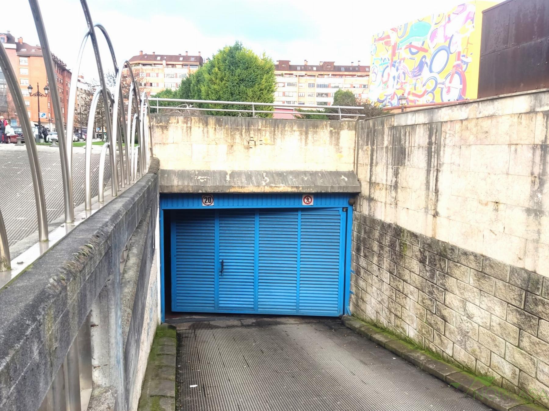 For sale of garage in Oviedo