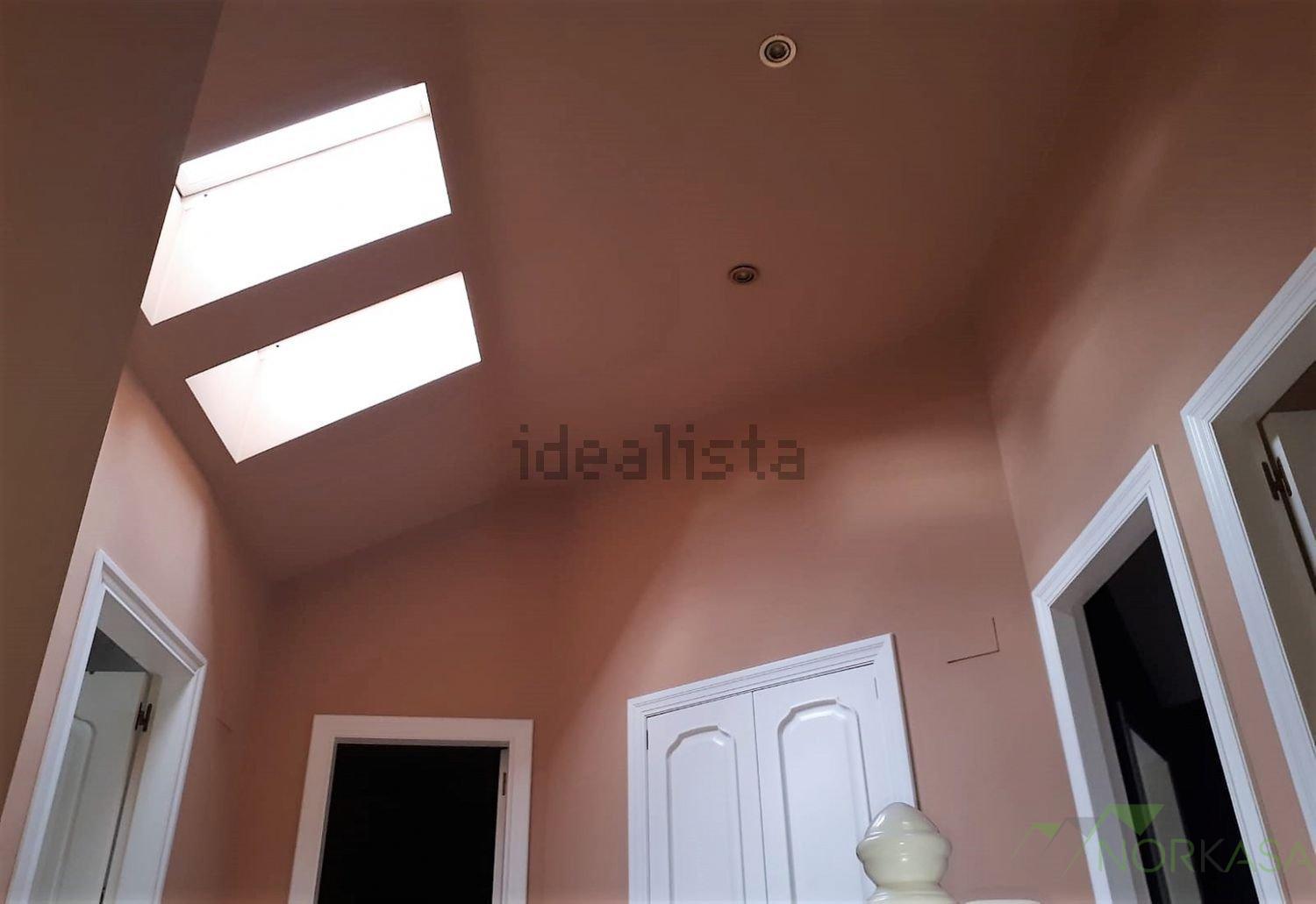 For sale of duplex in Oviedo
