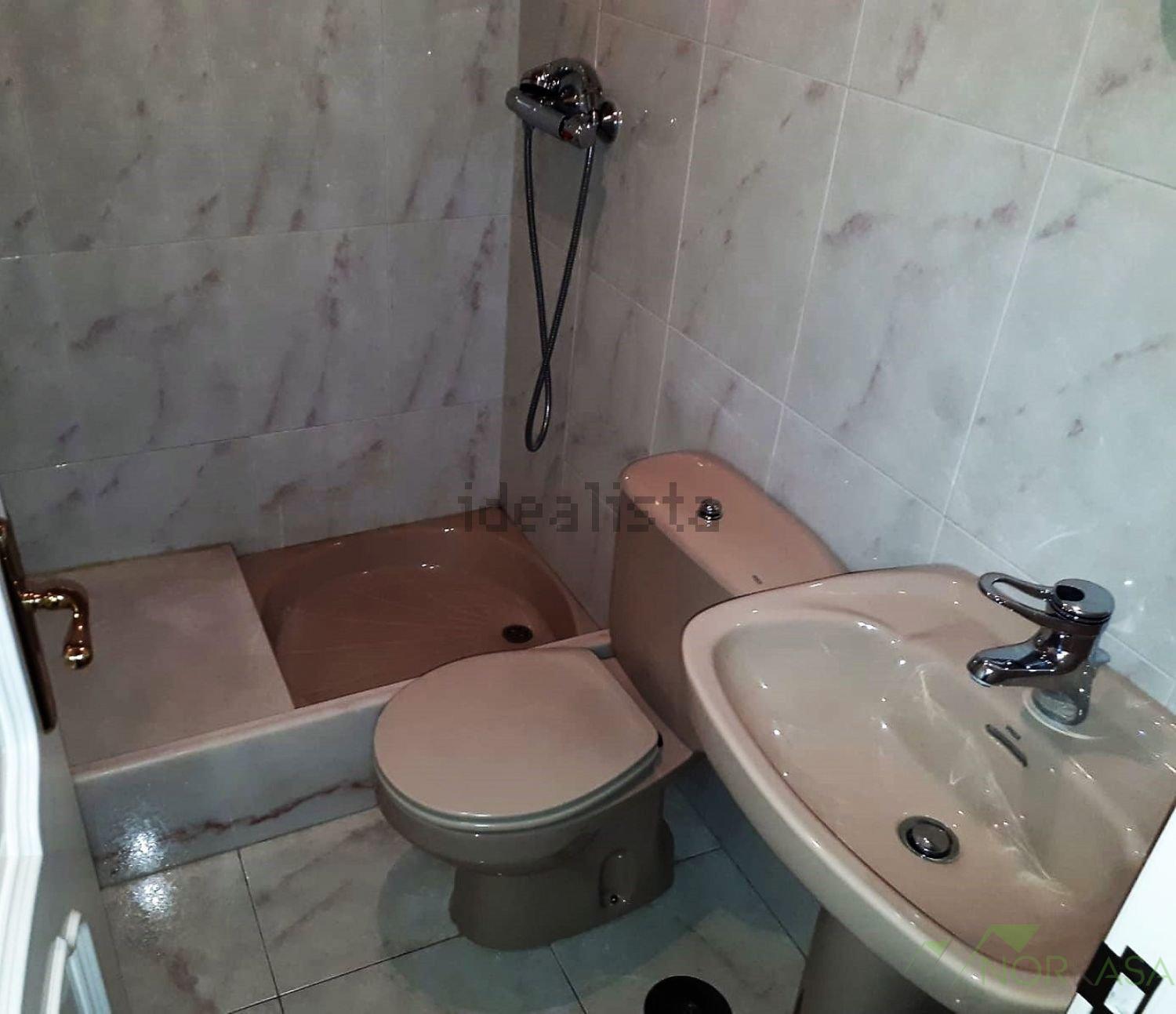 For sale of duplex in Oviedo