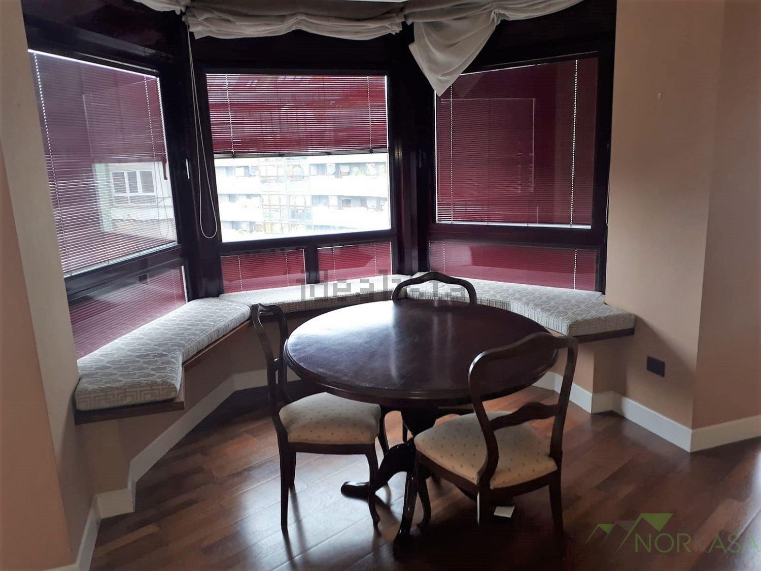 For sale of duplex in Oviedo