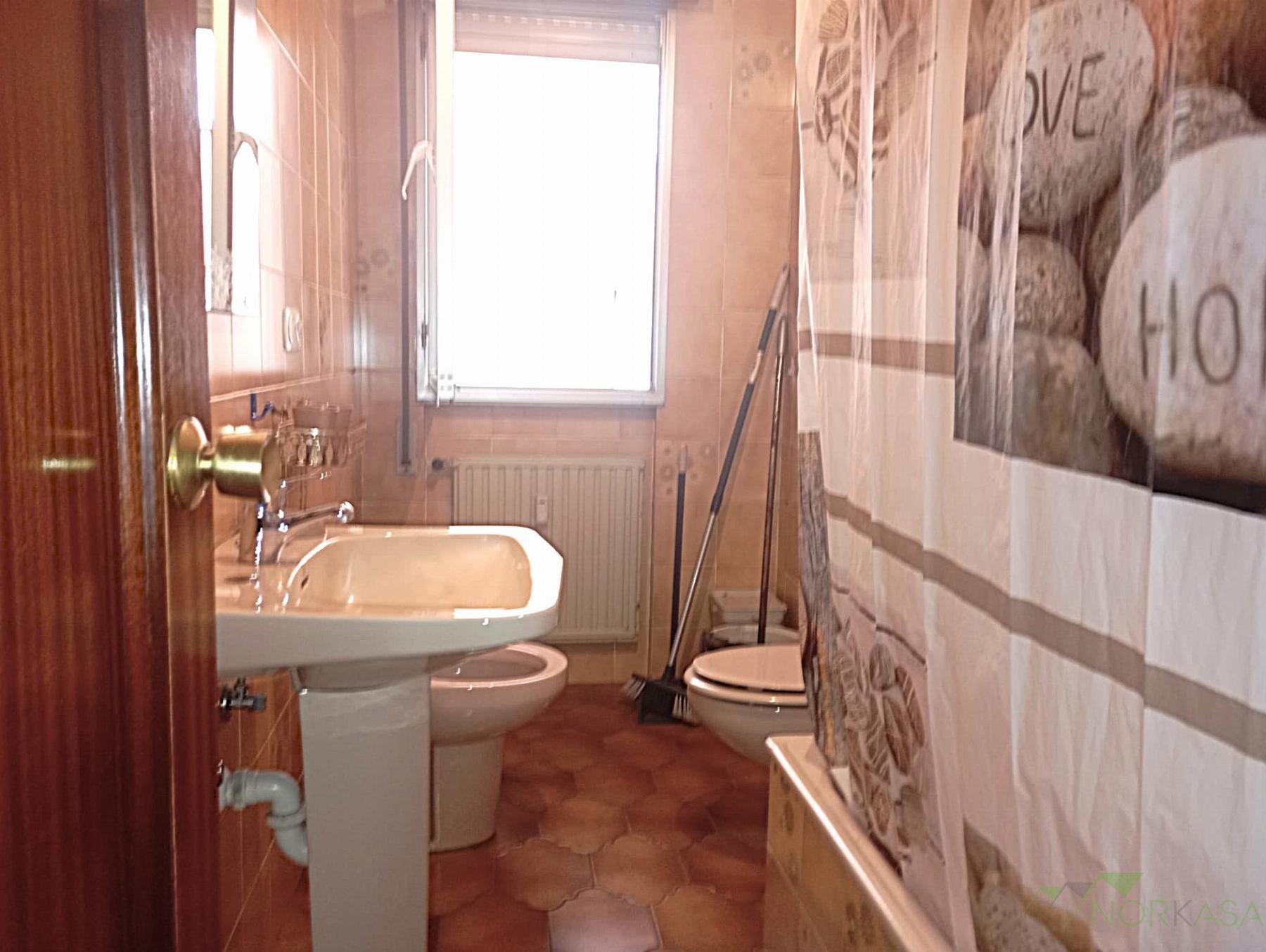 For rent of apartment in Oviedo