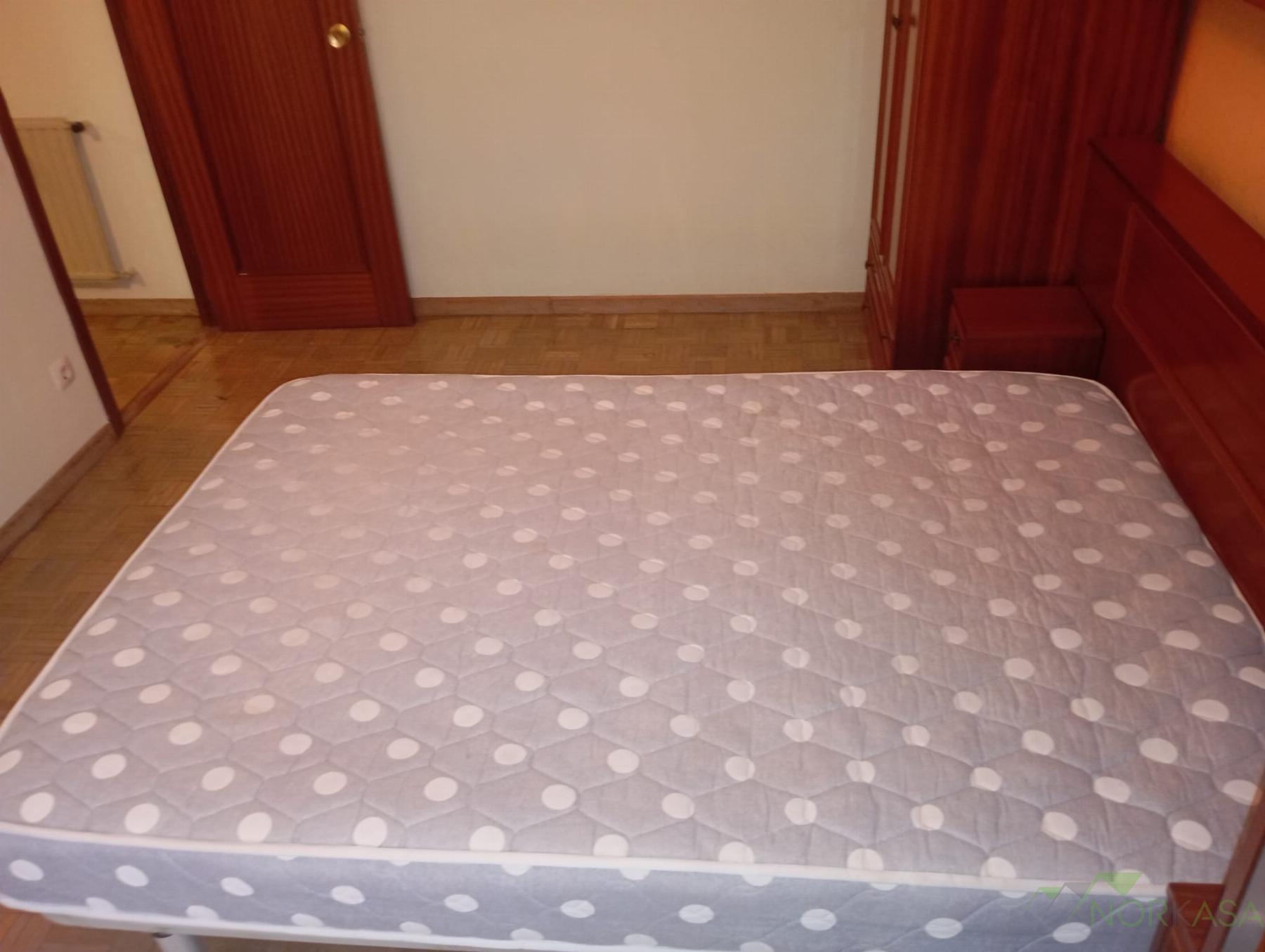 For rent of apartment in Oviedo