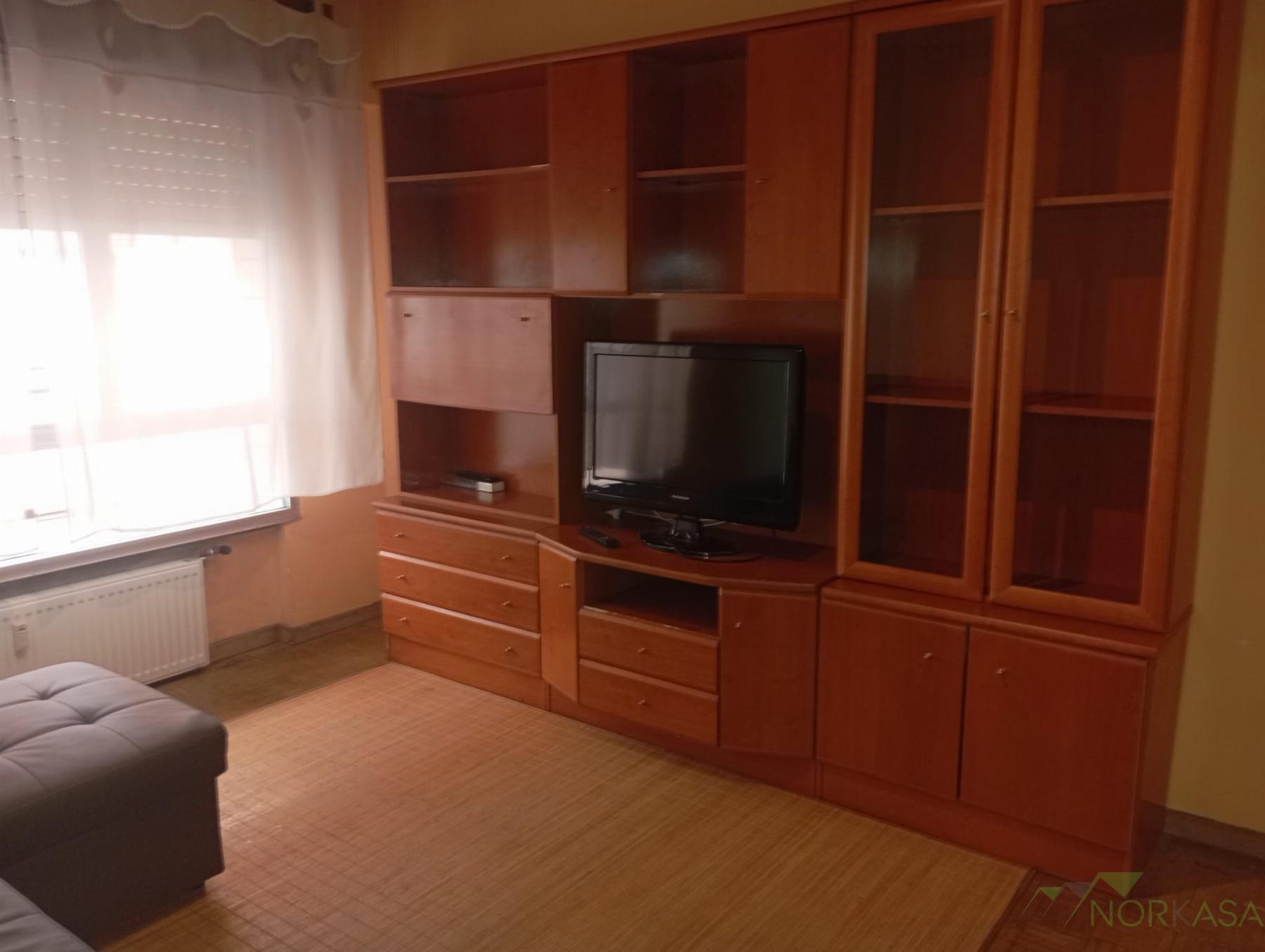 For rent of apartment in Oviedo